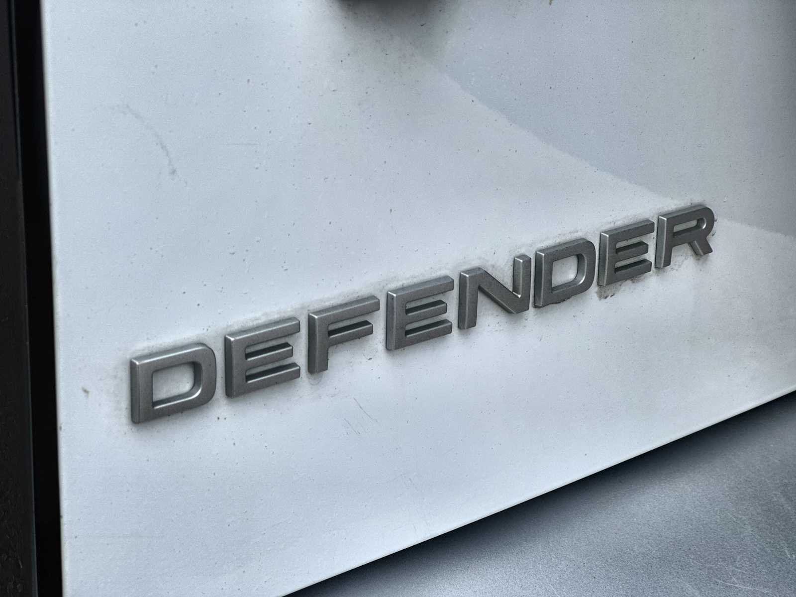 Thumbnail: 2024 Land Rover Defender - 22