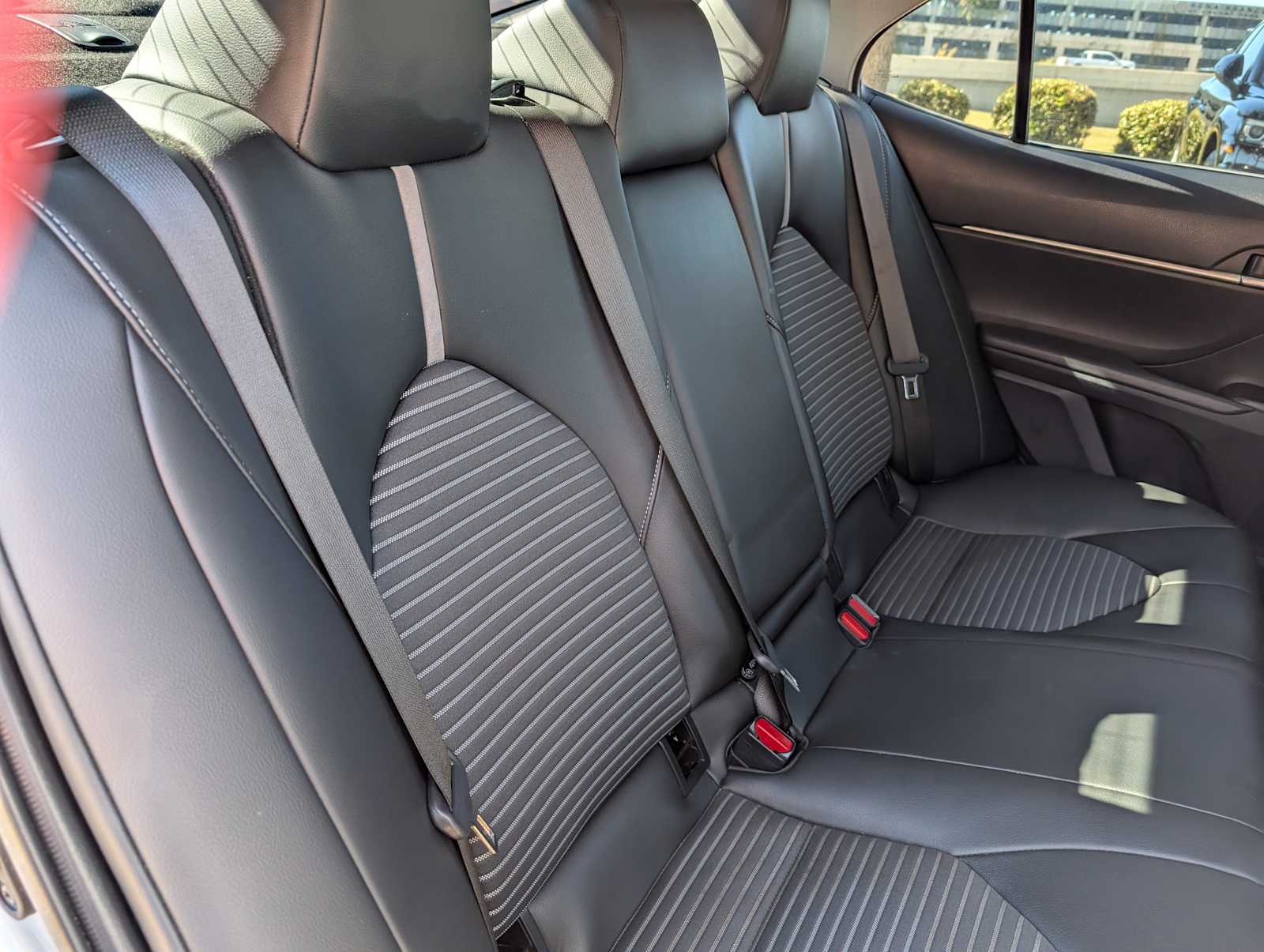 Thumbnail: 2023 Toyota Camry - 24