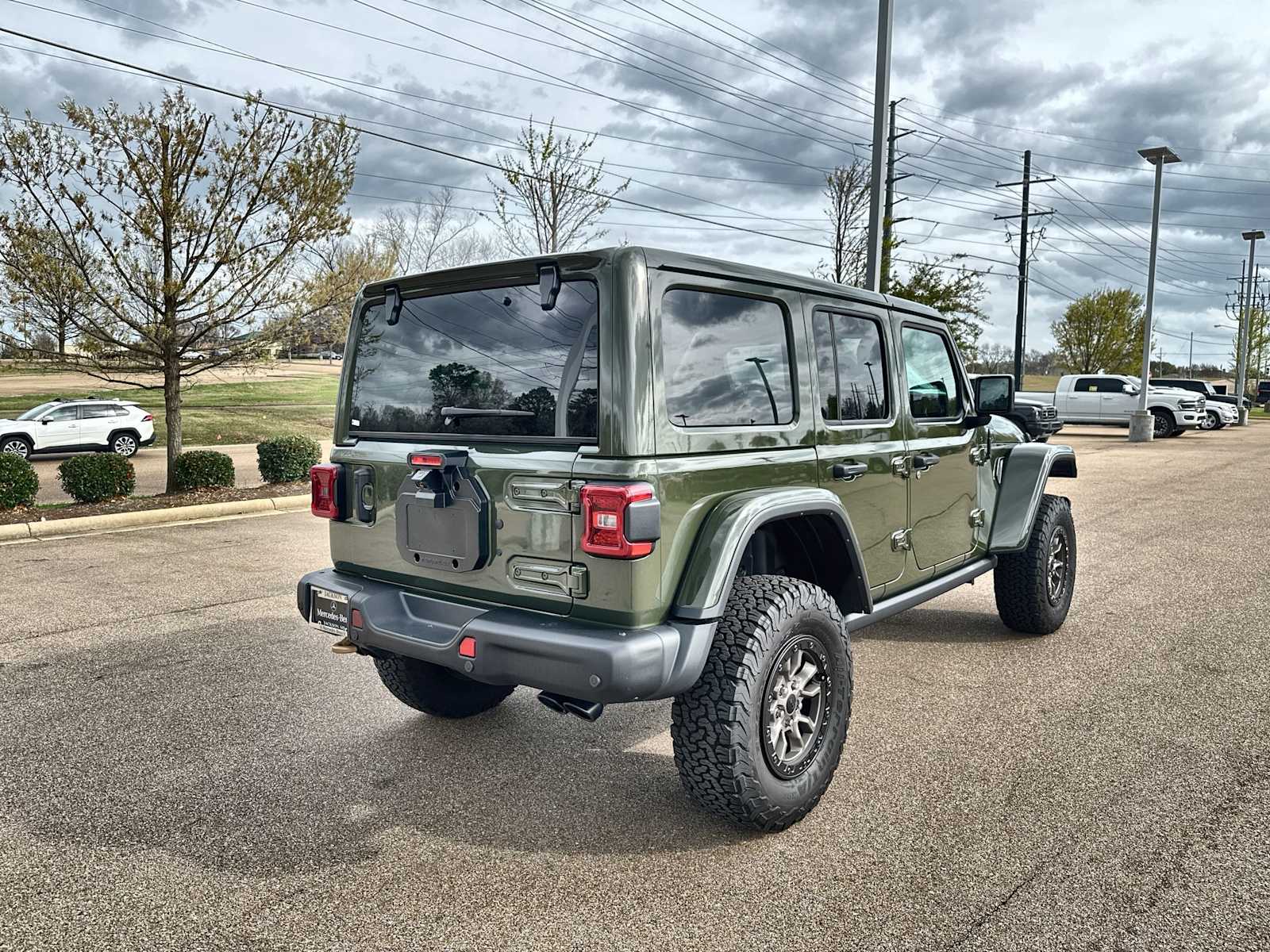 Thumbnail: 2023 Jeep Wrangler - 14