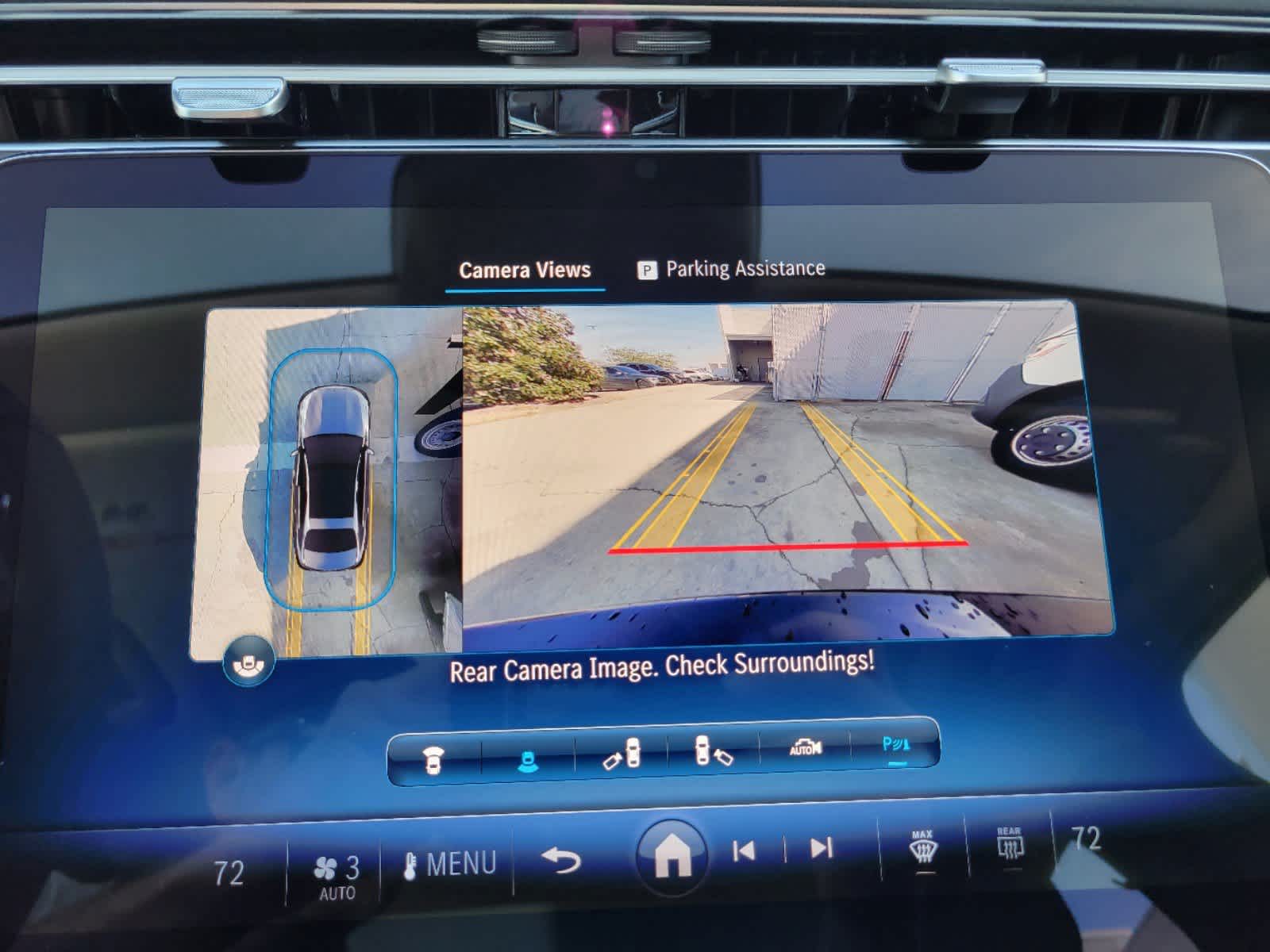 Thumbnail: 2025 Mercedes-Benz E-Class - 4