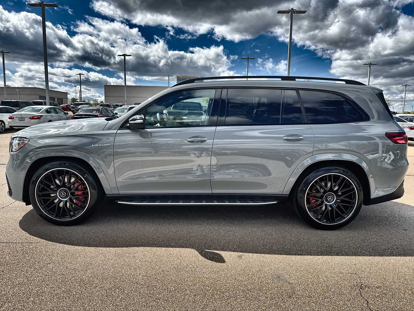 Thumbnail: 2026 Mercedes-Benz GL-Class - 5