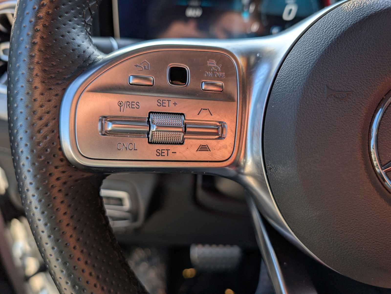 Thumbnail: 2022 Mercedes-Benz G-Class - 16