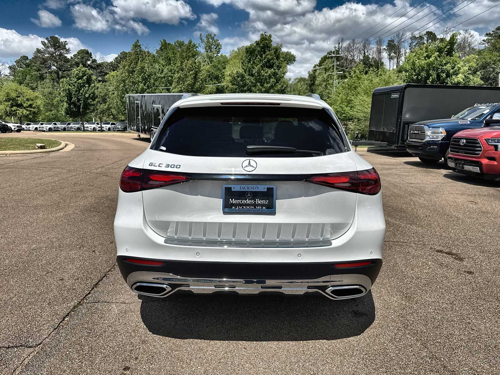 Thumbnail: 2026 Mercedes-Benz GLC - 7