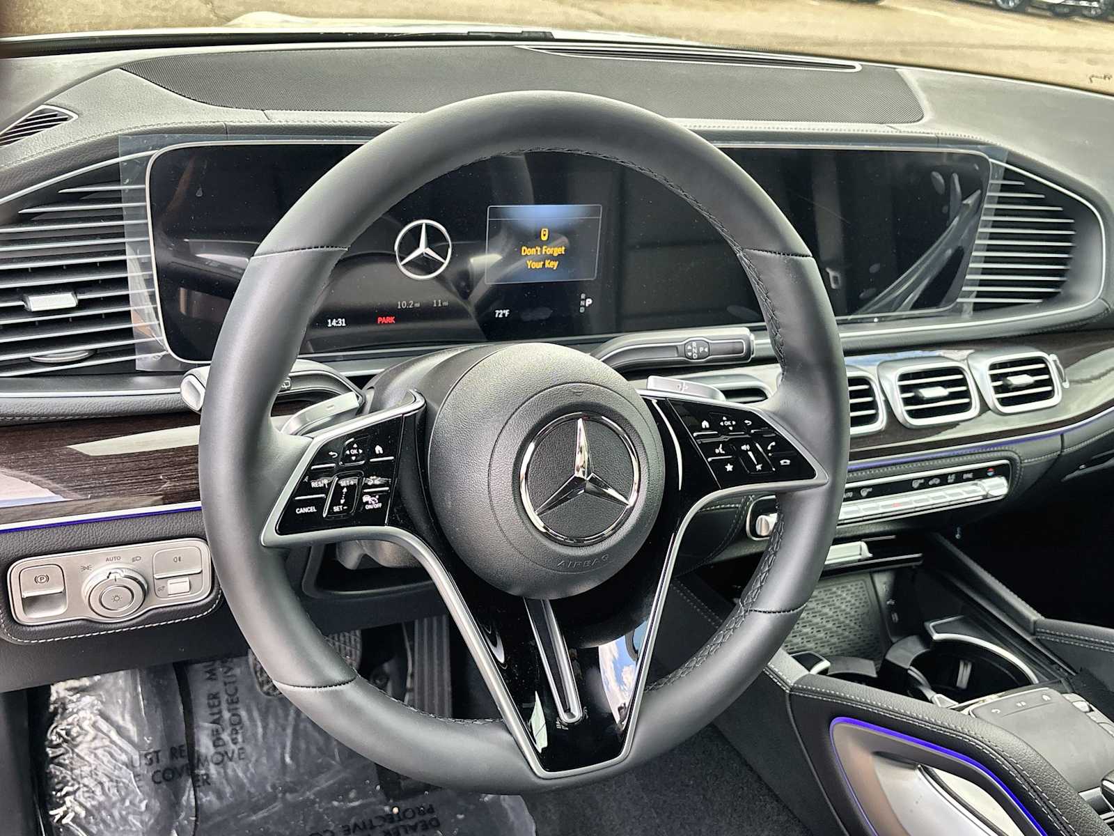 Thumbnail: 2025 Mercedes-Benz GLE - 21