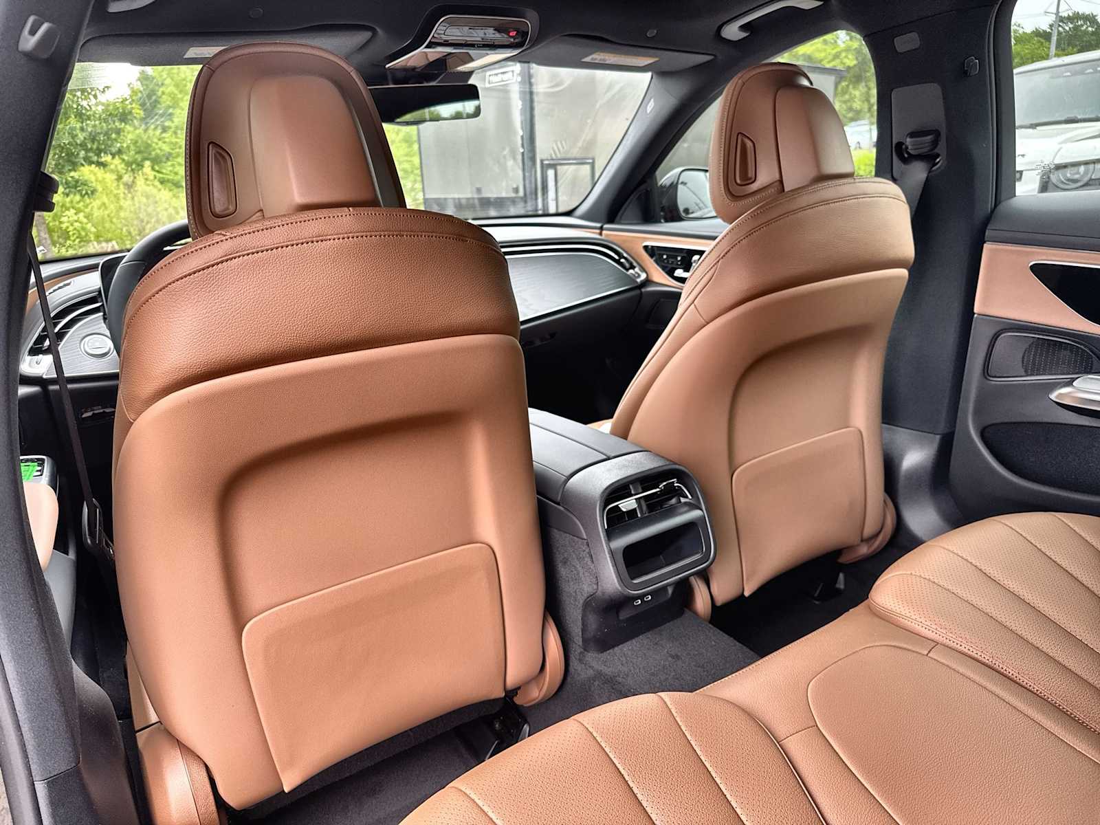 Thumbnail: 2026 Mercedes-Benz E-Class - 18