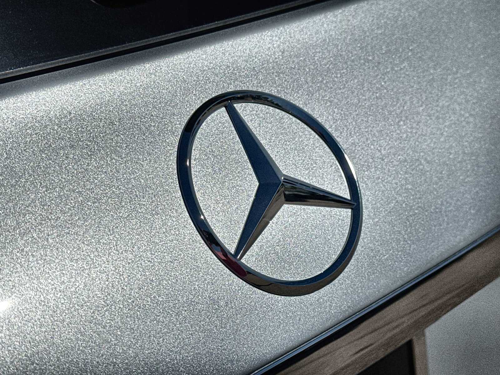 Thumbnail: 2026 Mercedes-Benz GLE - 16