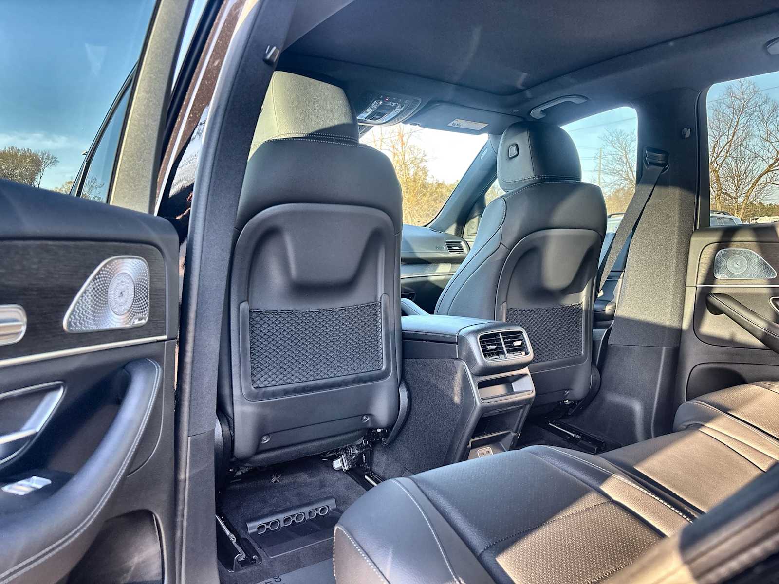 Thumbnail: 2026 Mercedes-Benz GLE - 16