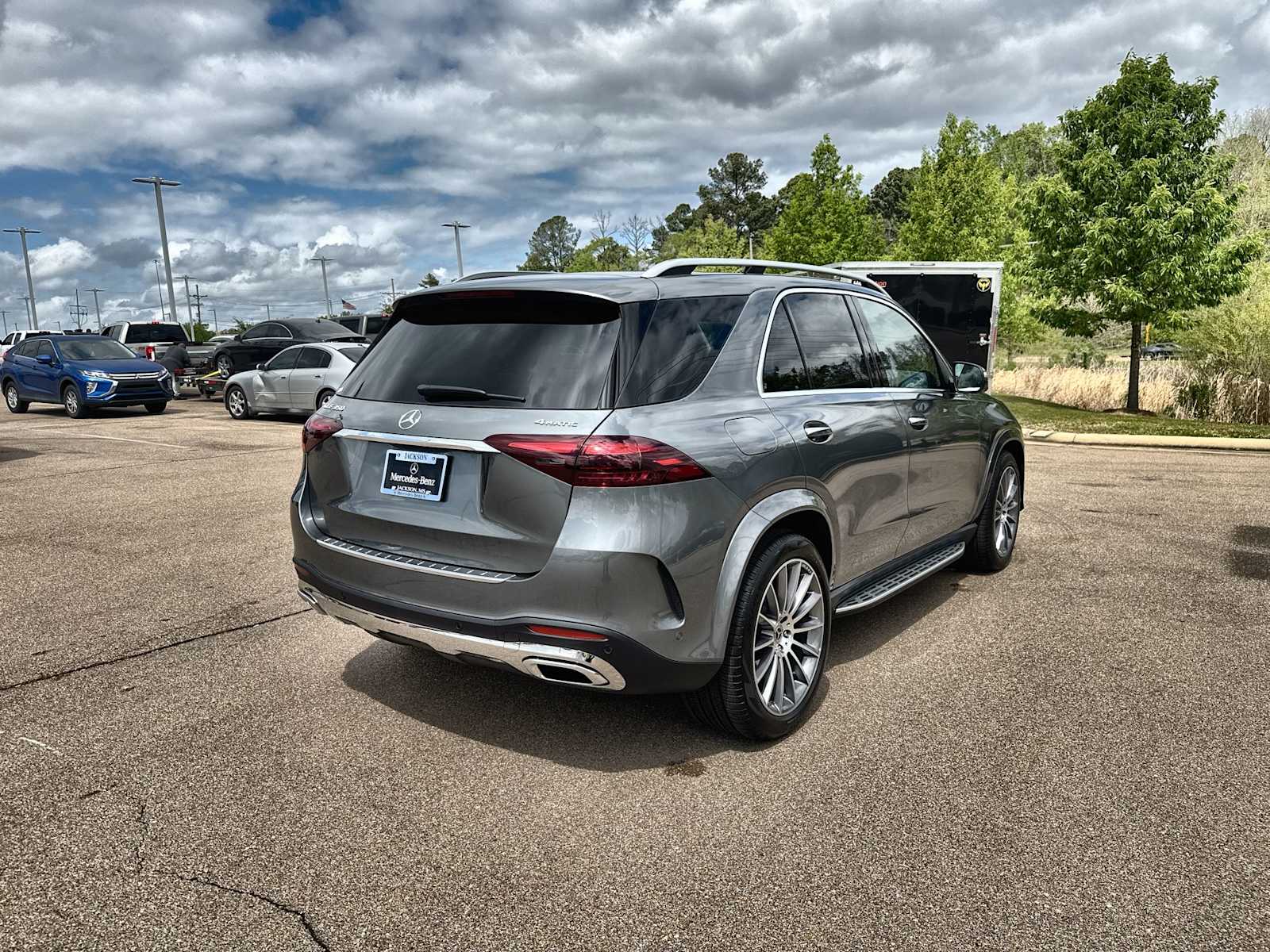 Thumbnail: 2026 Mercedes-Benz GLE - 8