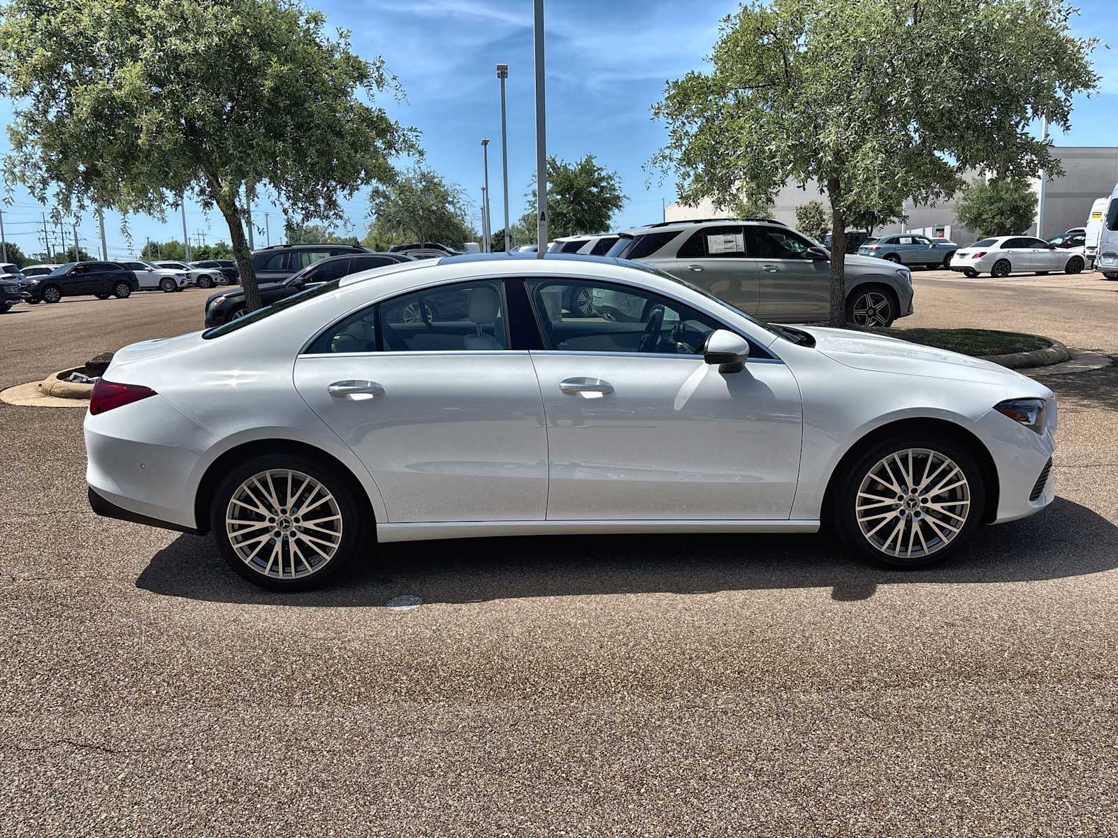 Thumbnail: 2026 Mercedes-Benz CLA - 10