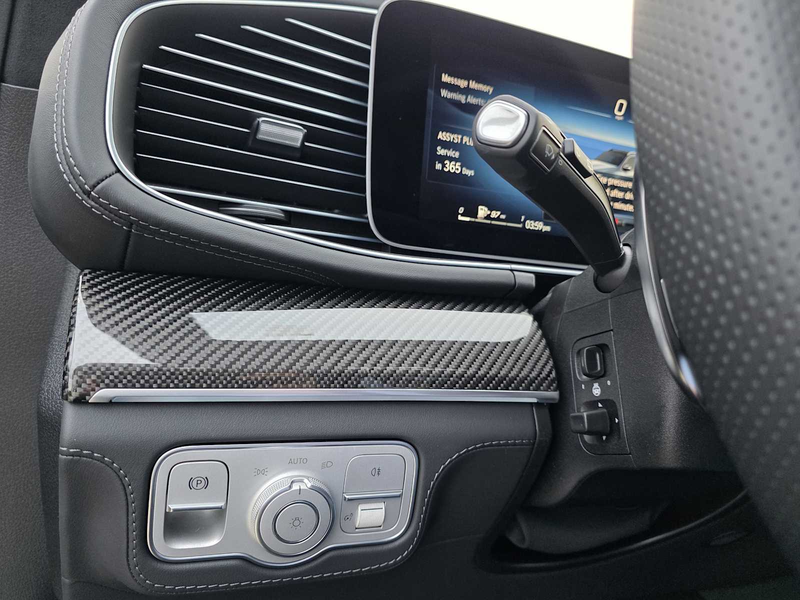 Thumbnail: 2026 Mercedes-Benz GLE - 17