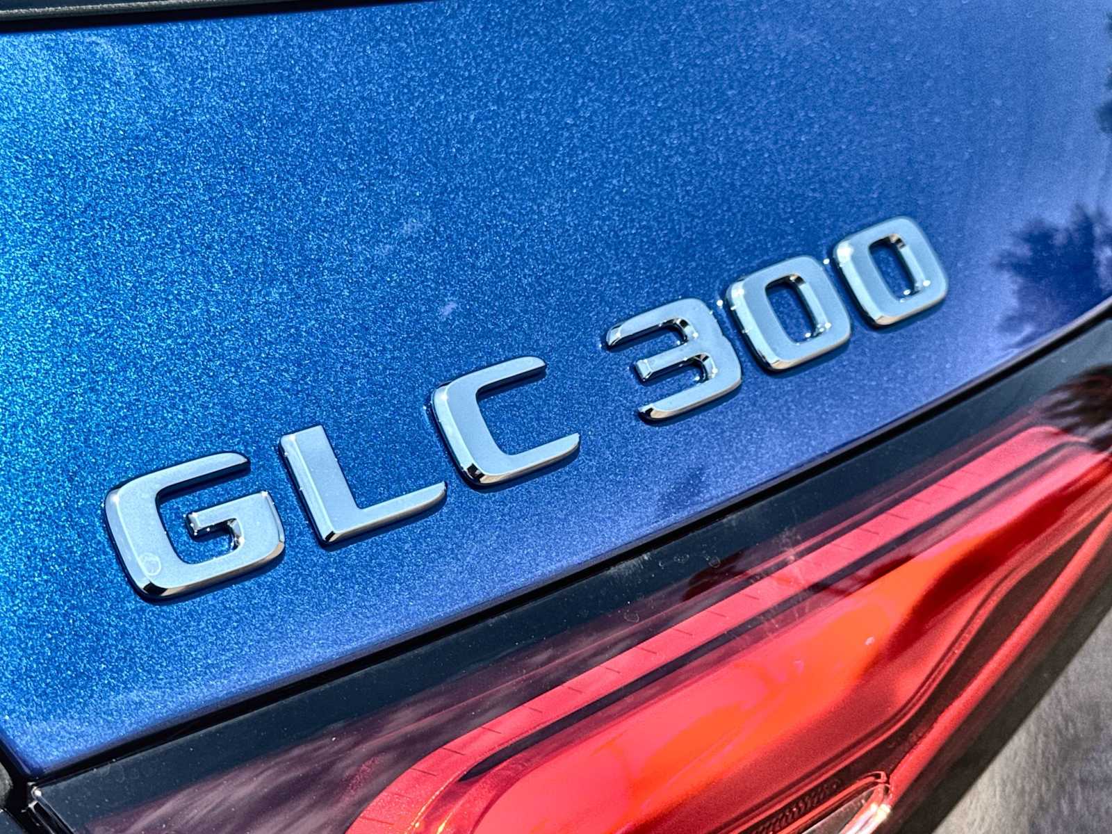 Thumbnail: 2026 Mercedes-Benz GLC - 15