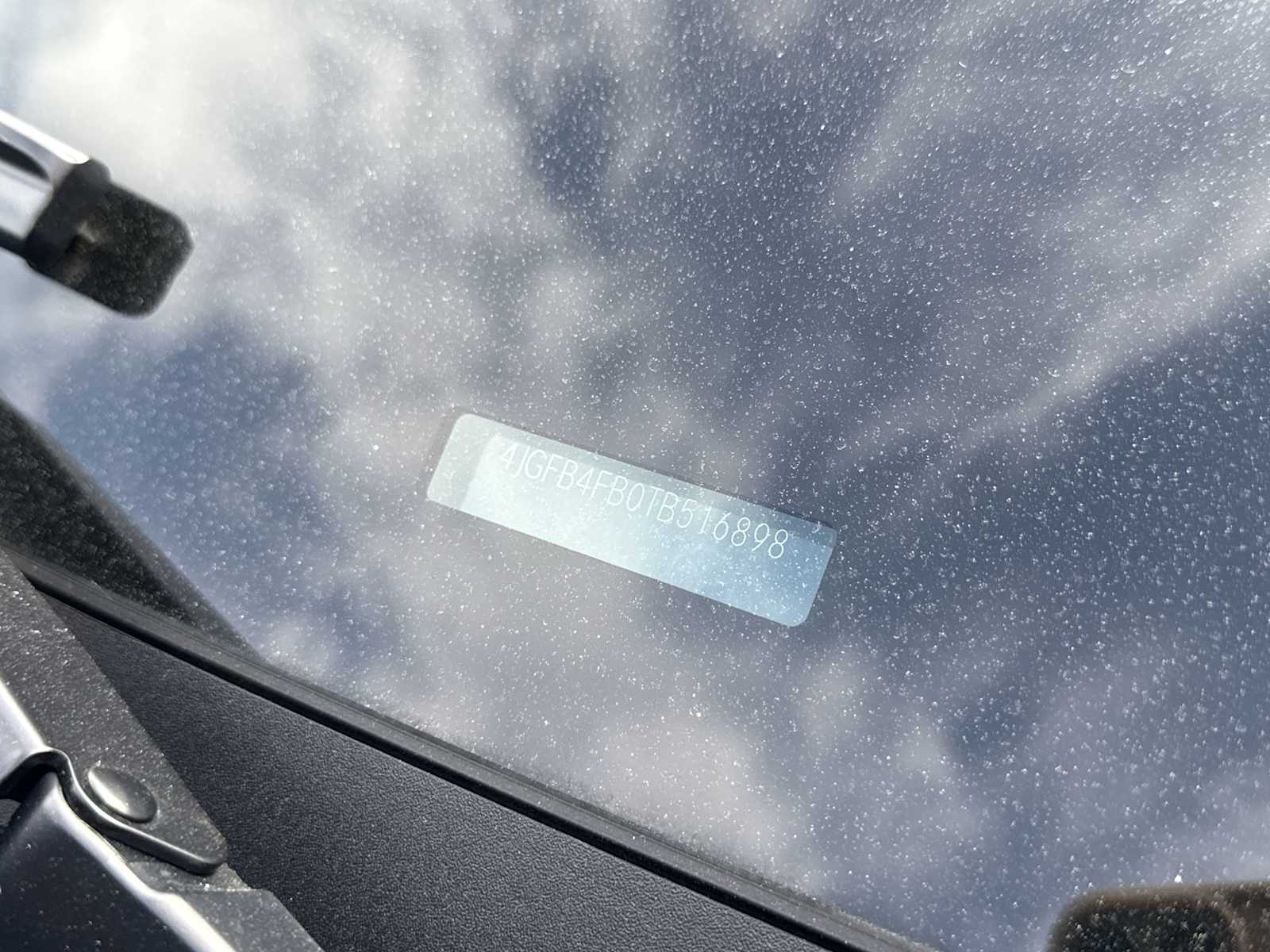 Thumbnail: 2026 Mercedes-Benz GLE - 28