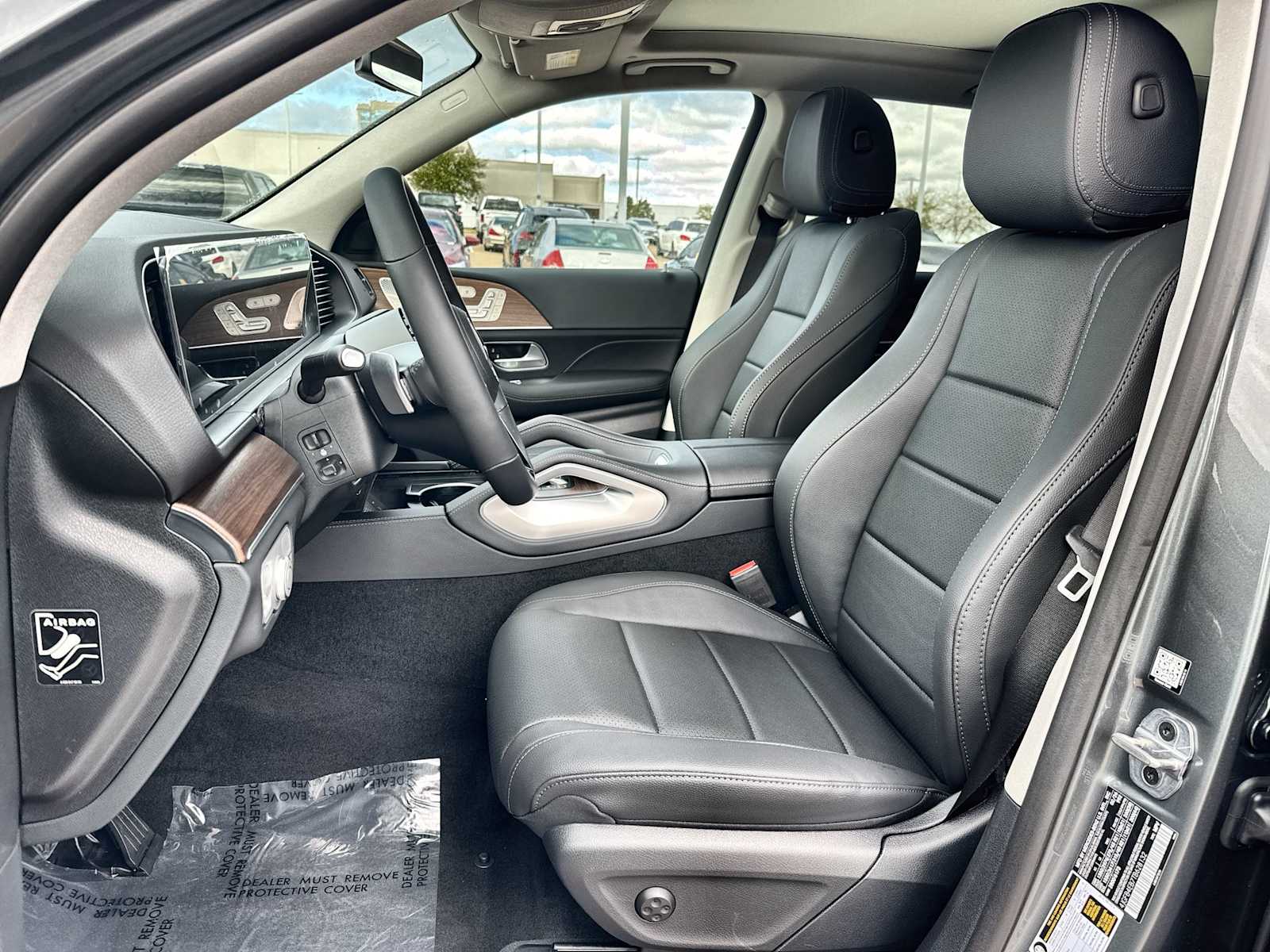 Thumbnail: 2026 Mercedes-Benz GLE - 3