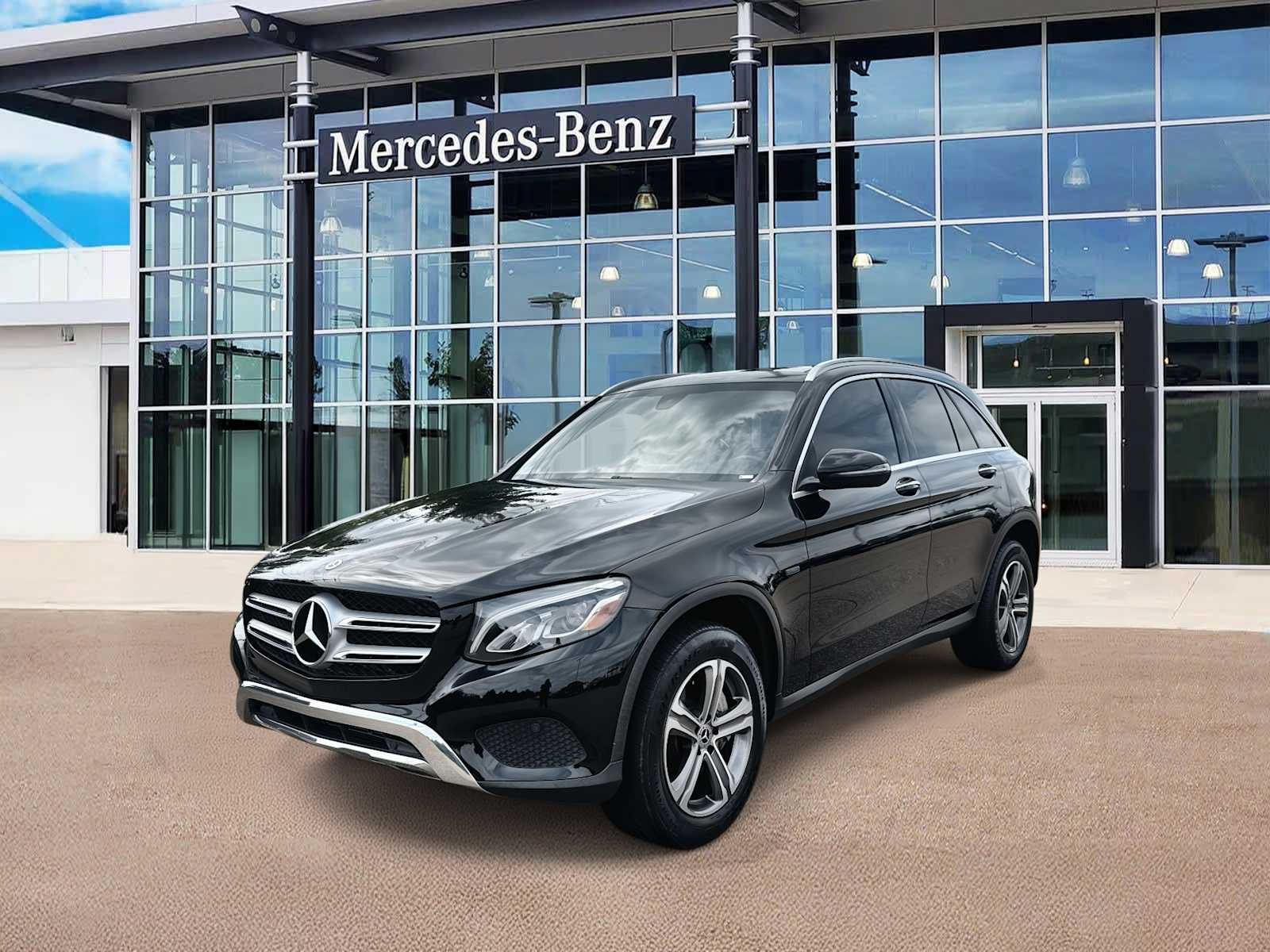 Thumbnail: 2019 Mercedes-Benz GLC - 1
