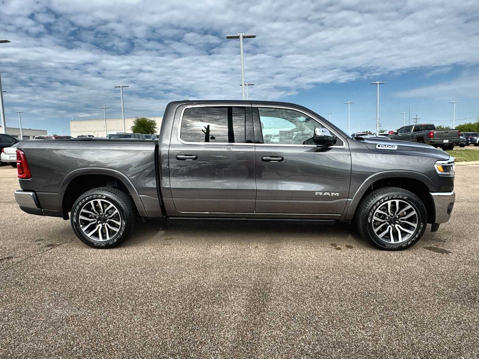 Thumbnail: 2026 RAM 1500 - 10