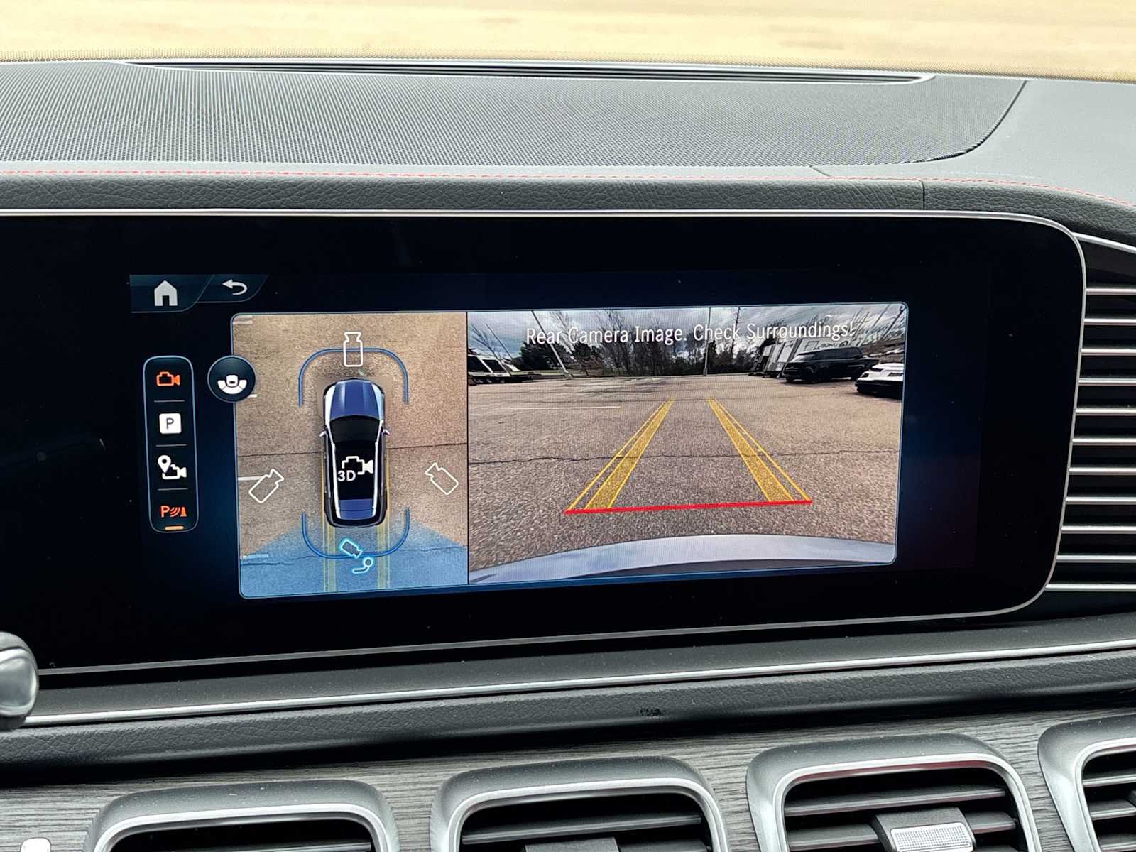 Thumbnail: 2026 Mercedes-Benz GLE - 23