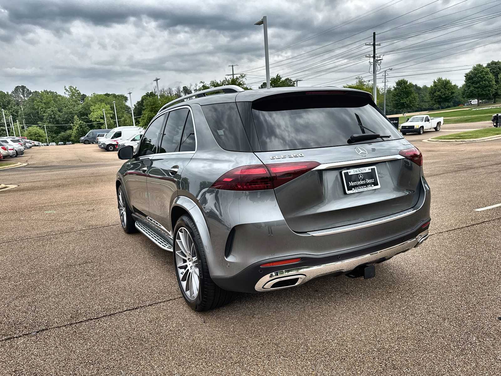 Thumbnail: 2026 Mercedes-Benz GLE - 6