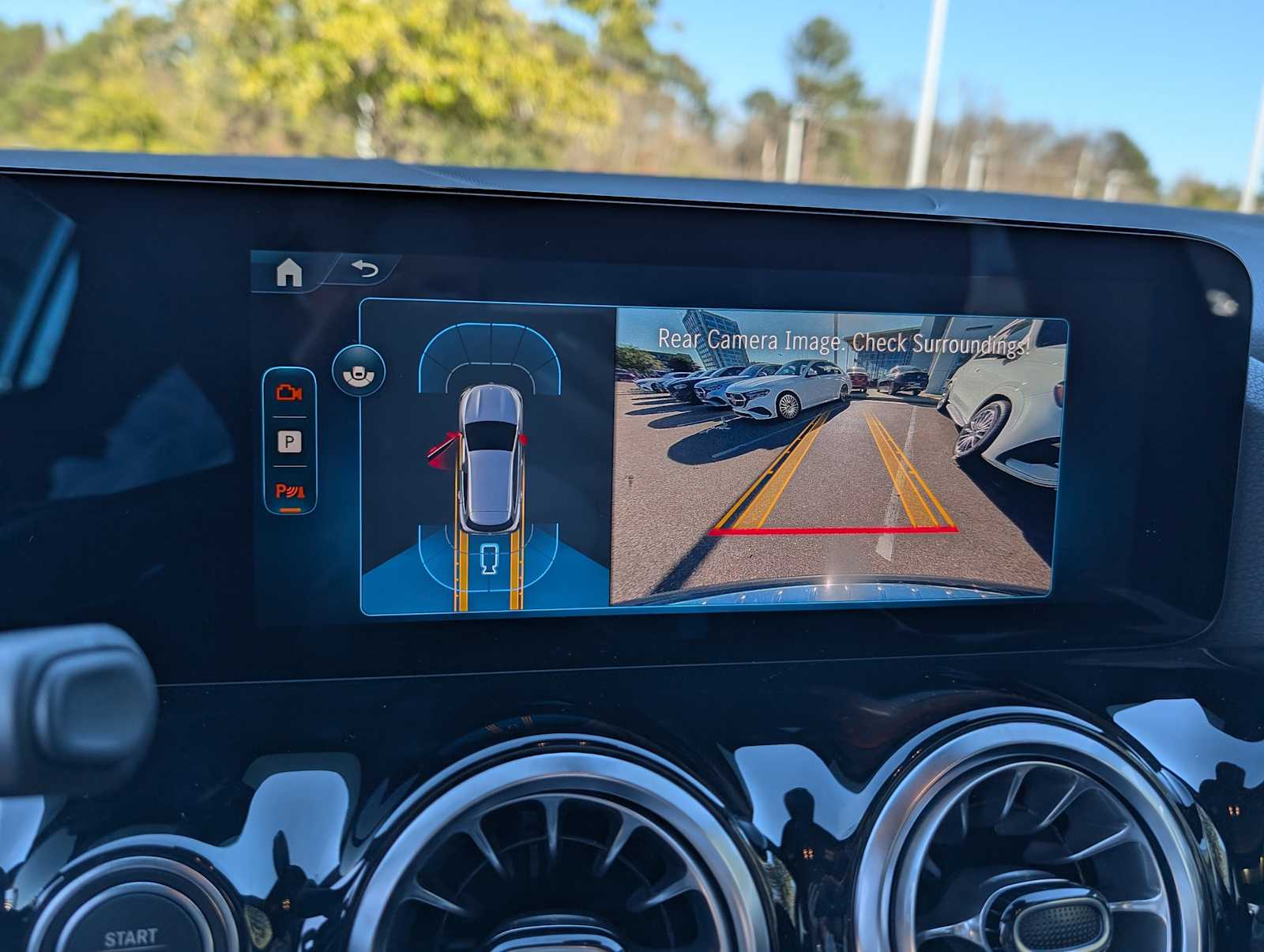 Thumbnail: 2026 Mercedes-Benz GLA - 14