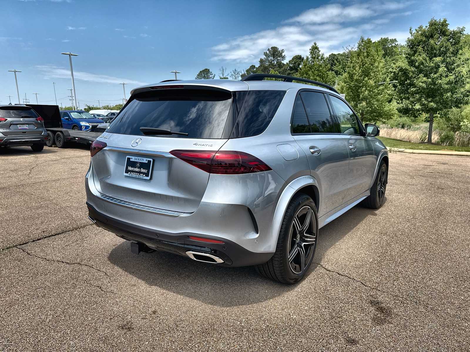 Thumbnail: 2026 Mercedes-Benz GLE - 8