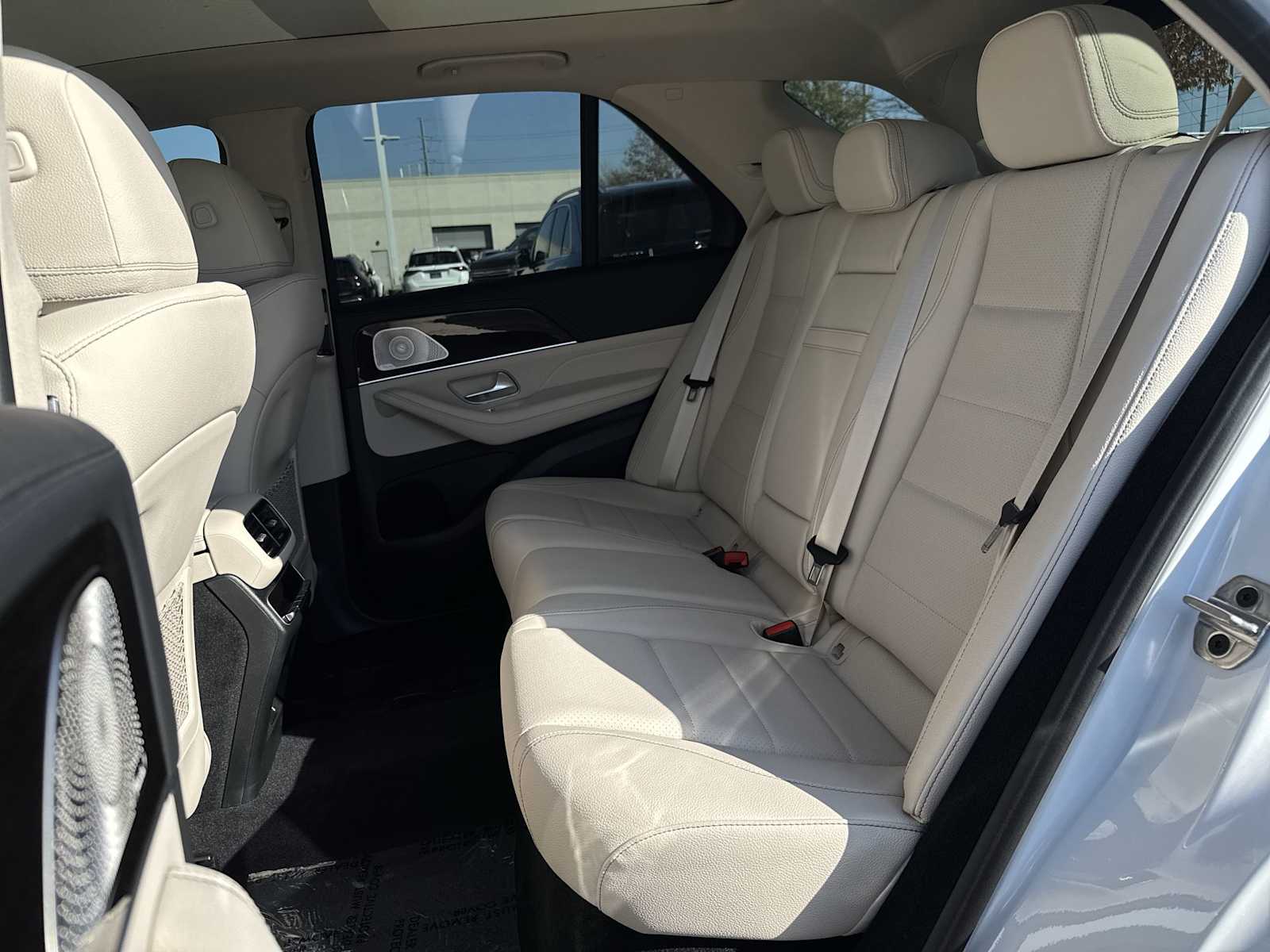 Thumbnail: 2026 Mercedes-Benz GLE - 18