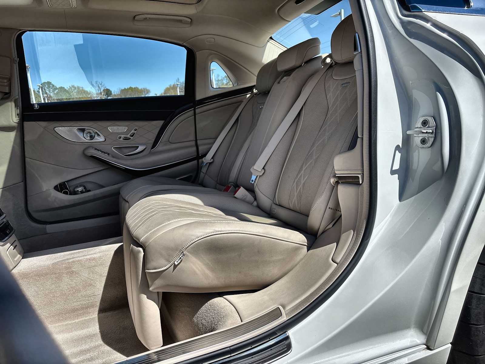 Thumbnail: 2016 Mercedes-Benz S-Class - 4