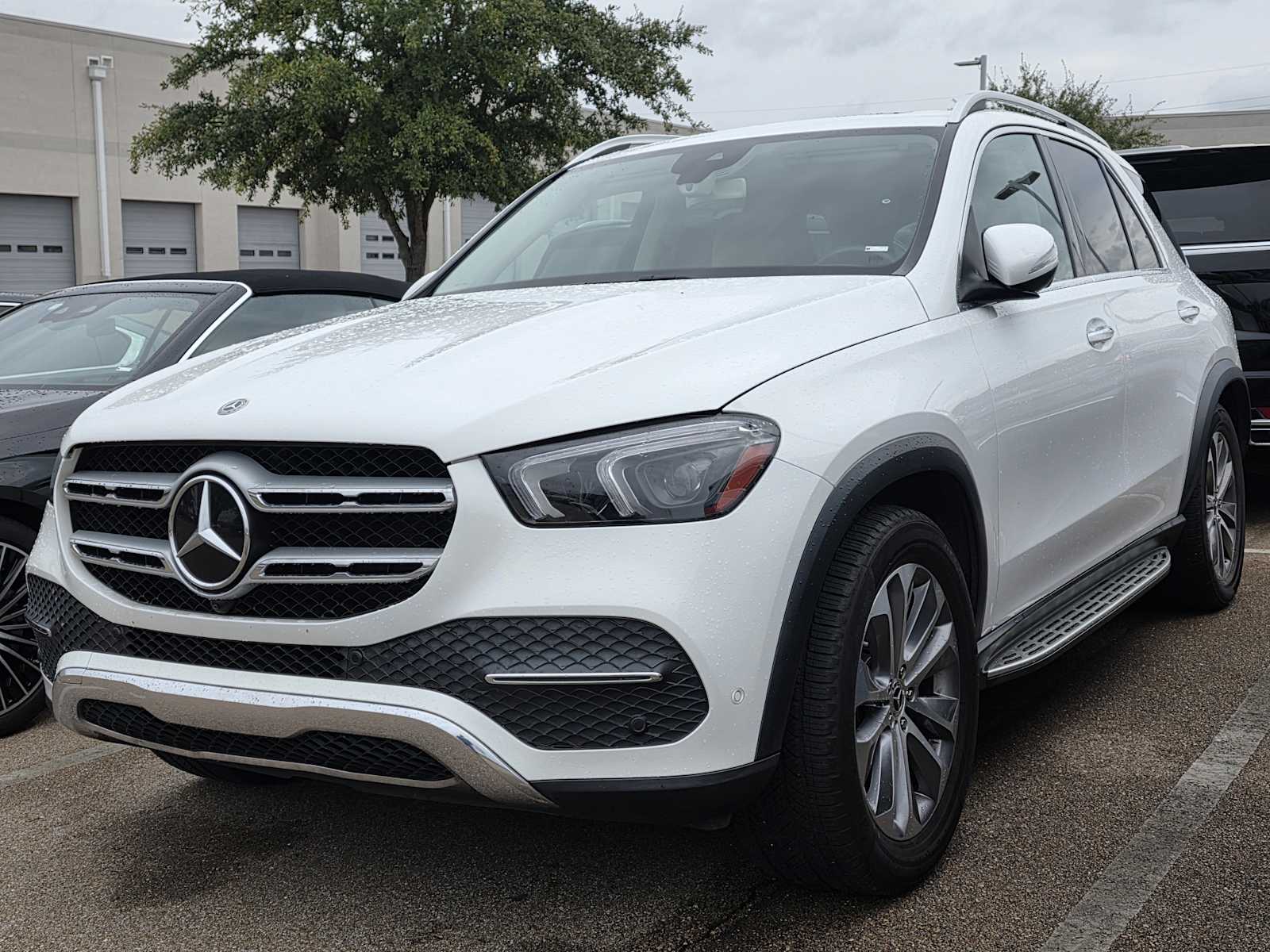 Thumbnail: 2020 Mercedes-Benz GLE - 1