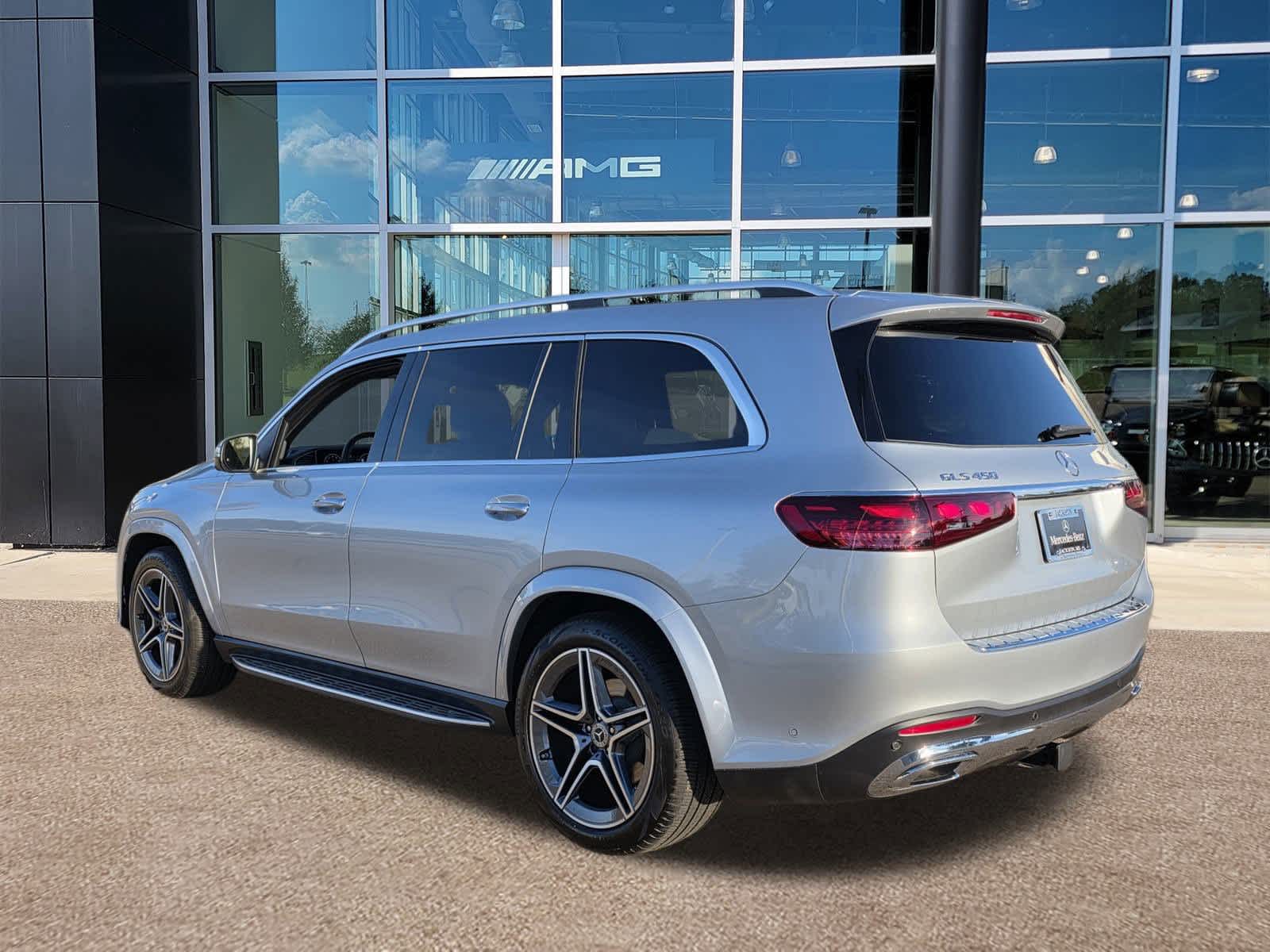 Thumbnail: 2025 Mercedes-Benz GLS - 3