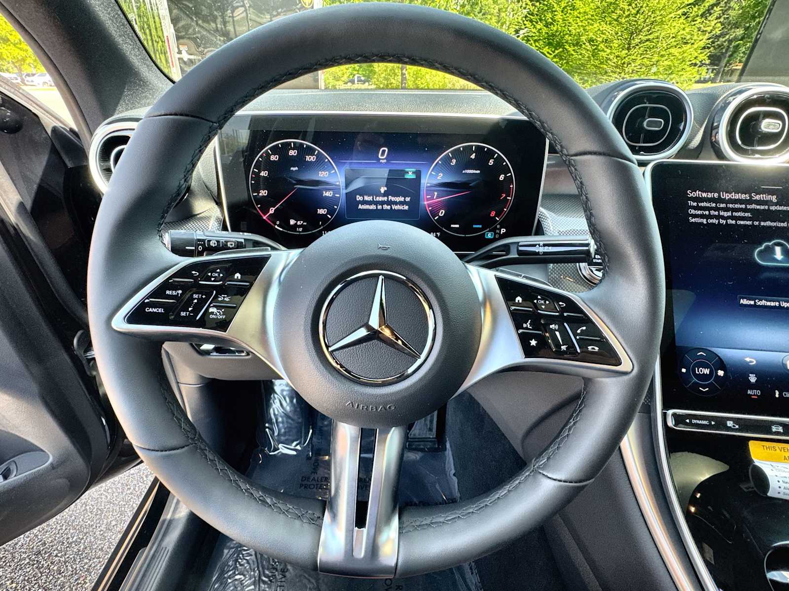 Thumbnail: 2026 Mercedes-Benz GLC - 21