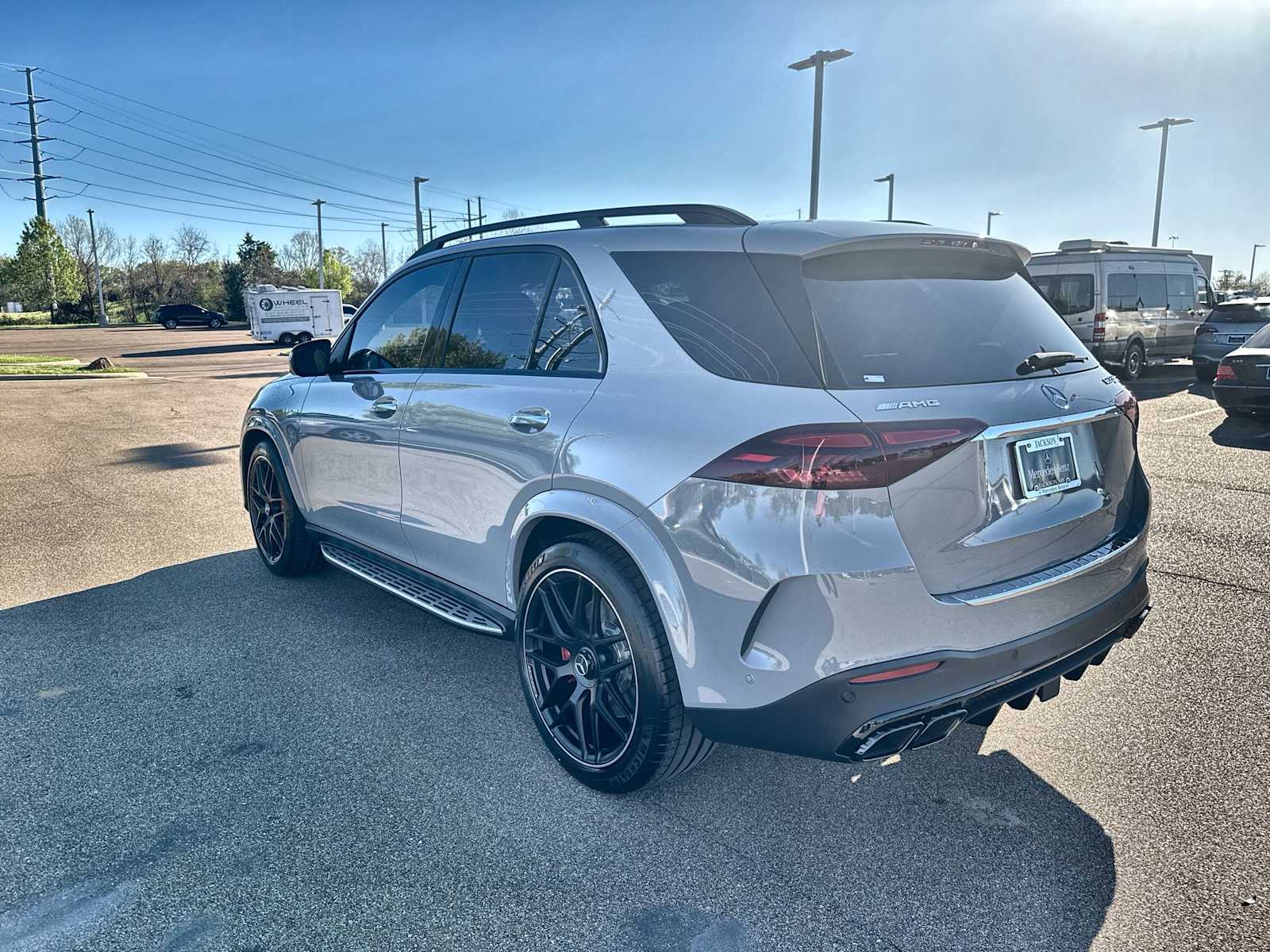 Thumbnail: 2026 Mercedes-Benz GL-Class - 6