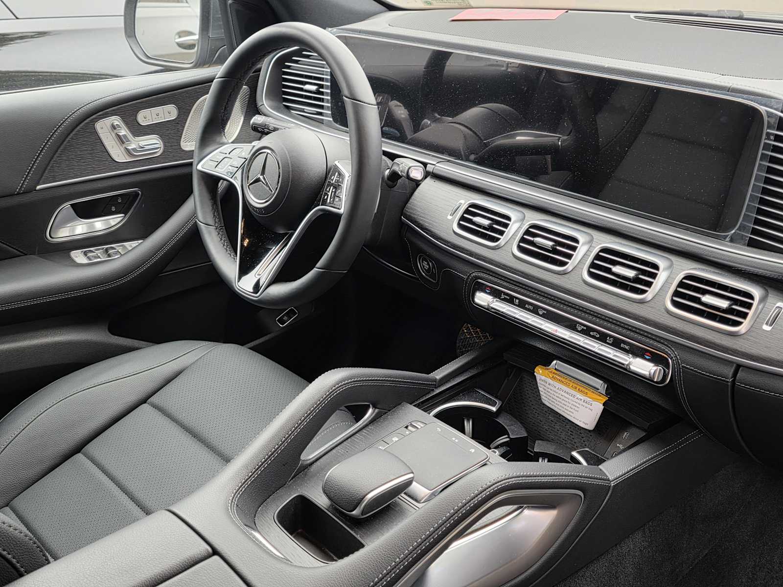 Thumbnail: 2025 Mercedes-Benz GLE - 4