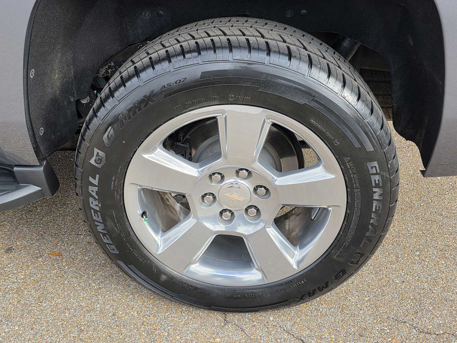 Thumbnail: 2019 Chevrolet Tahoe - 29