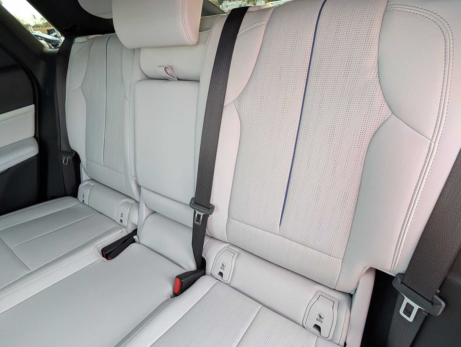 Thumbnail: 2024 Cadillac Lyriq - 27