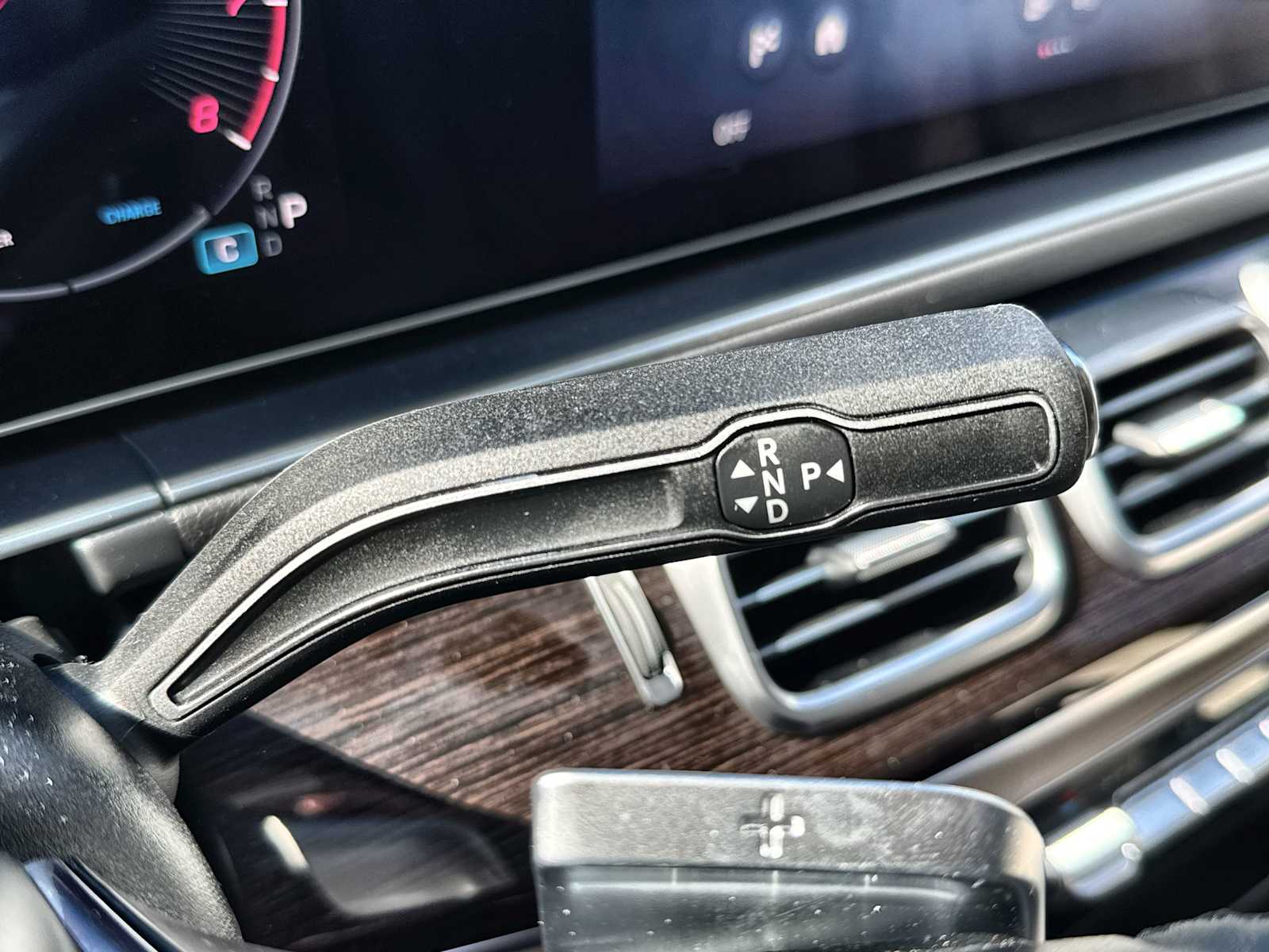 Thumbnail: 2026 Mercedes-Benz GLE - 23