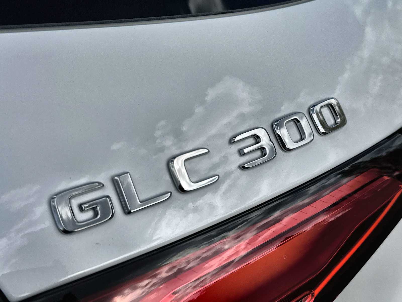 Thumbnail: 2026 Mercedes-Benz GLC - 15