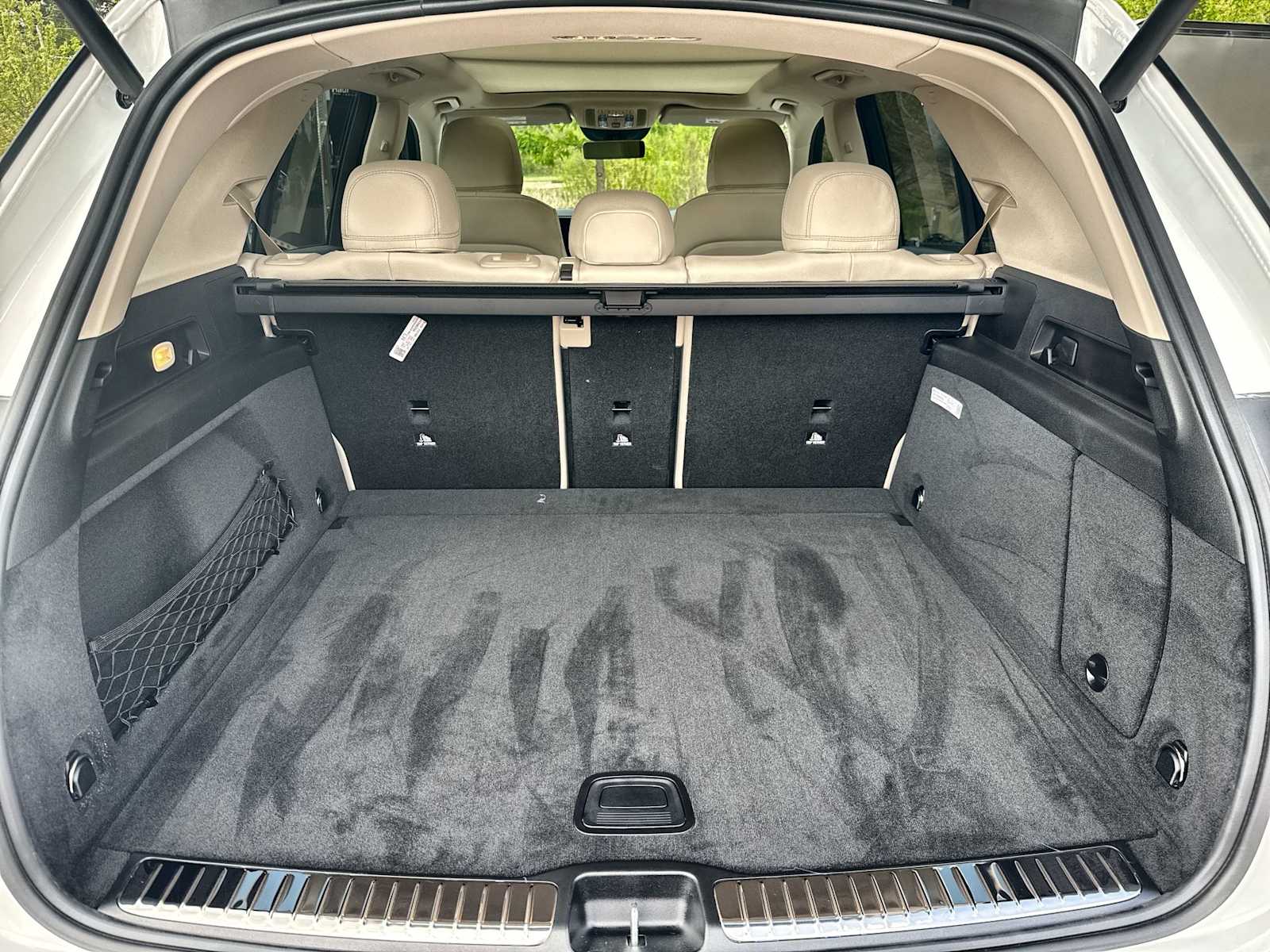 Thumbnail: 2026 Mercedes-Benz GLE - 17