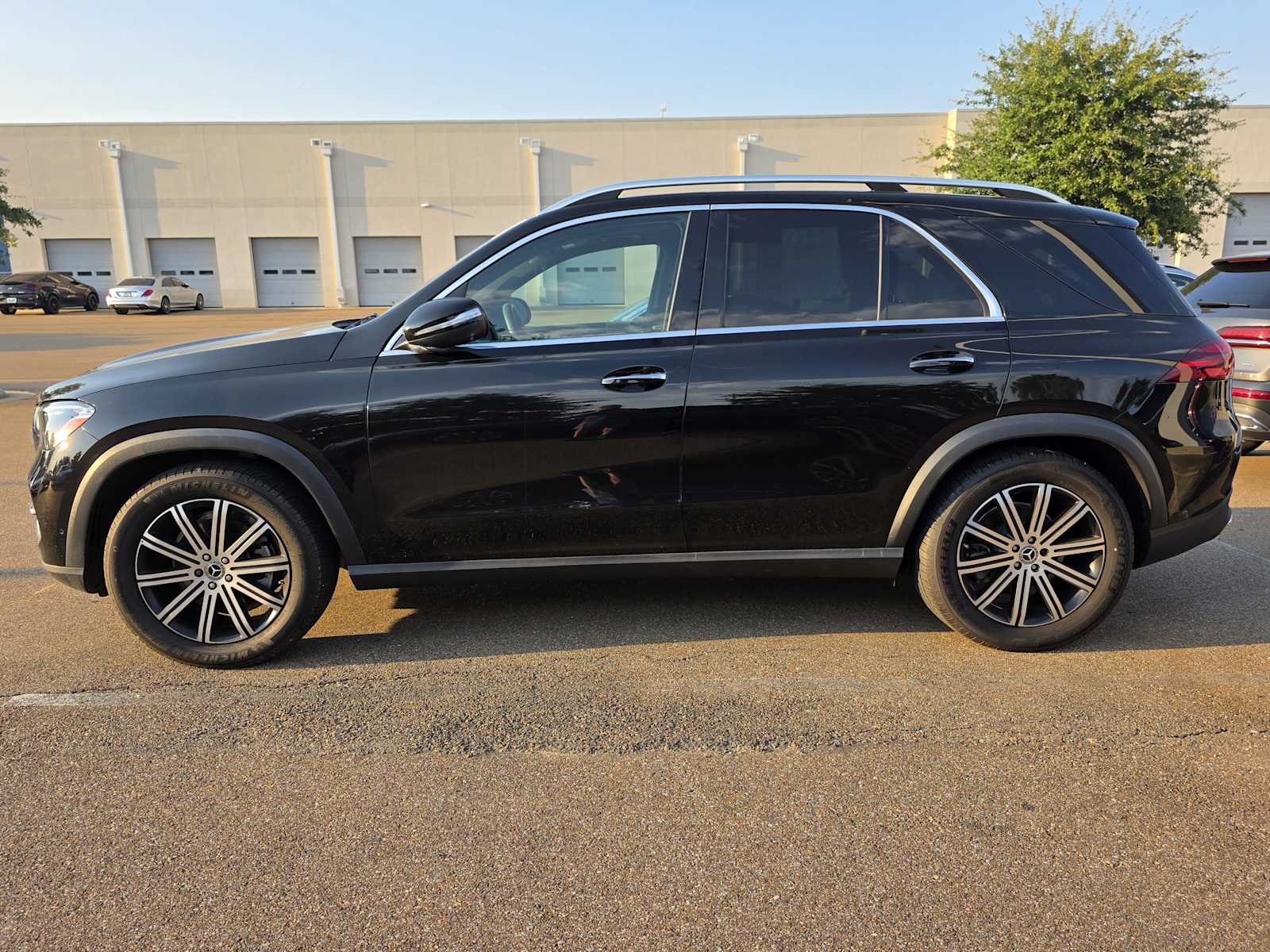 2024 Mercedes Benz GLE 350 4MATIC photo 4