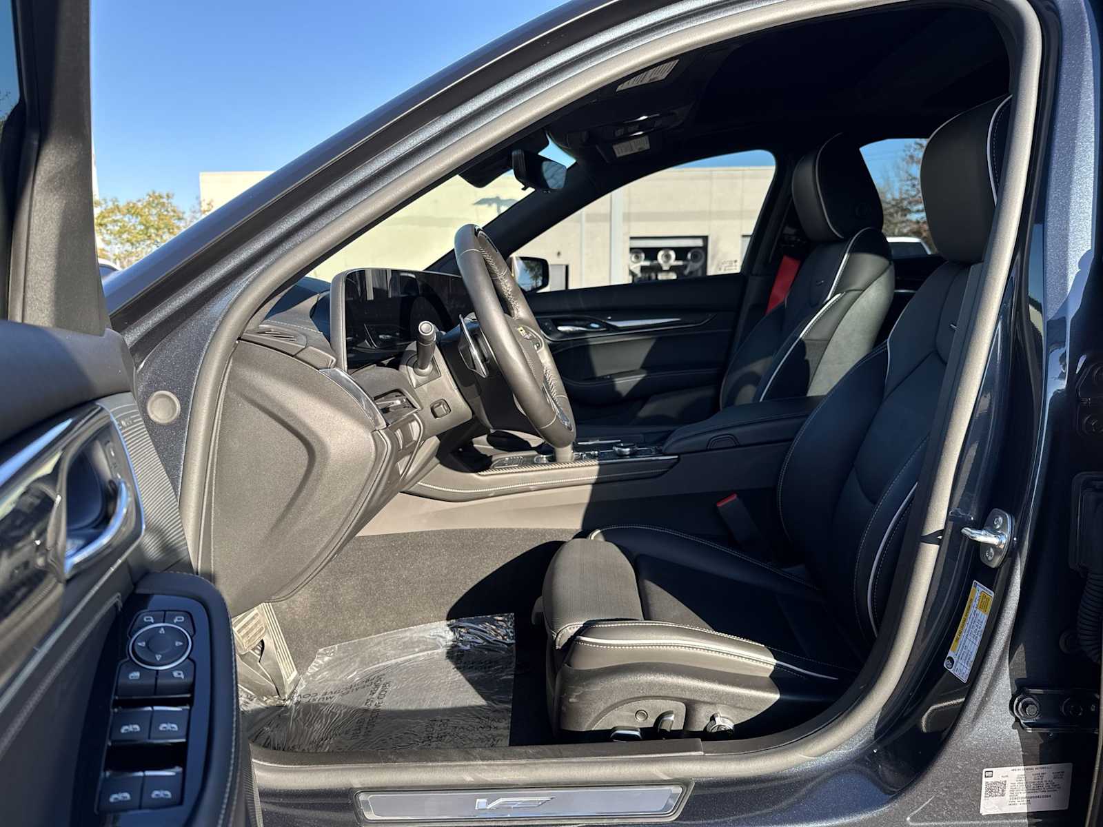 Thumbnail: 2025 Cadillac CT5 - 2