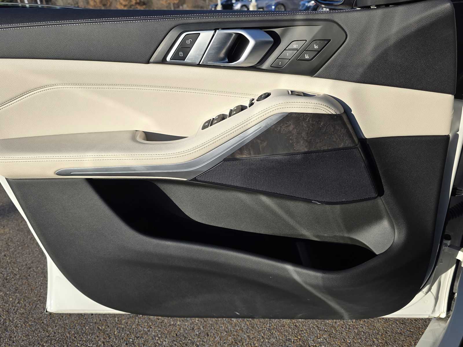 Thumbnail: 2022 BMW X5 - 18