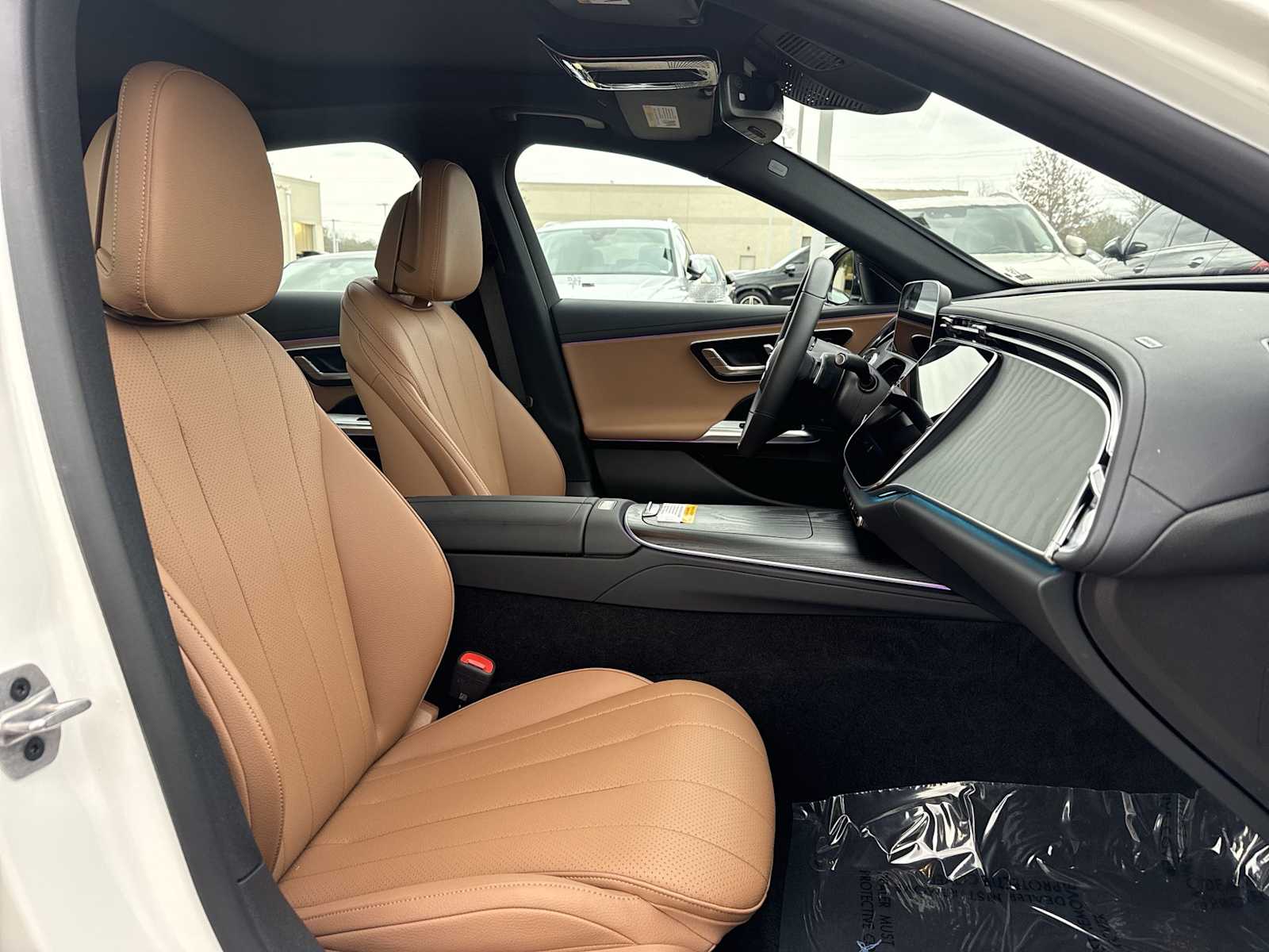 Thumbnail: 2026 Mercedes-Benz E-Class - 20