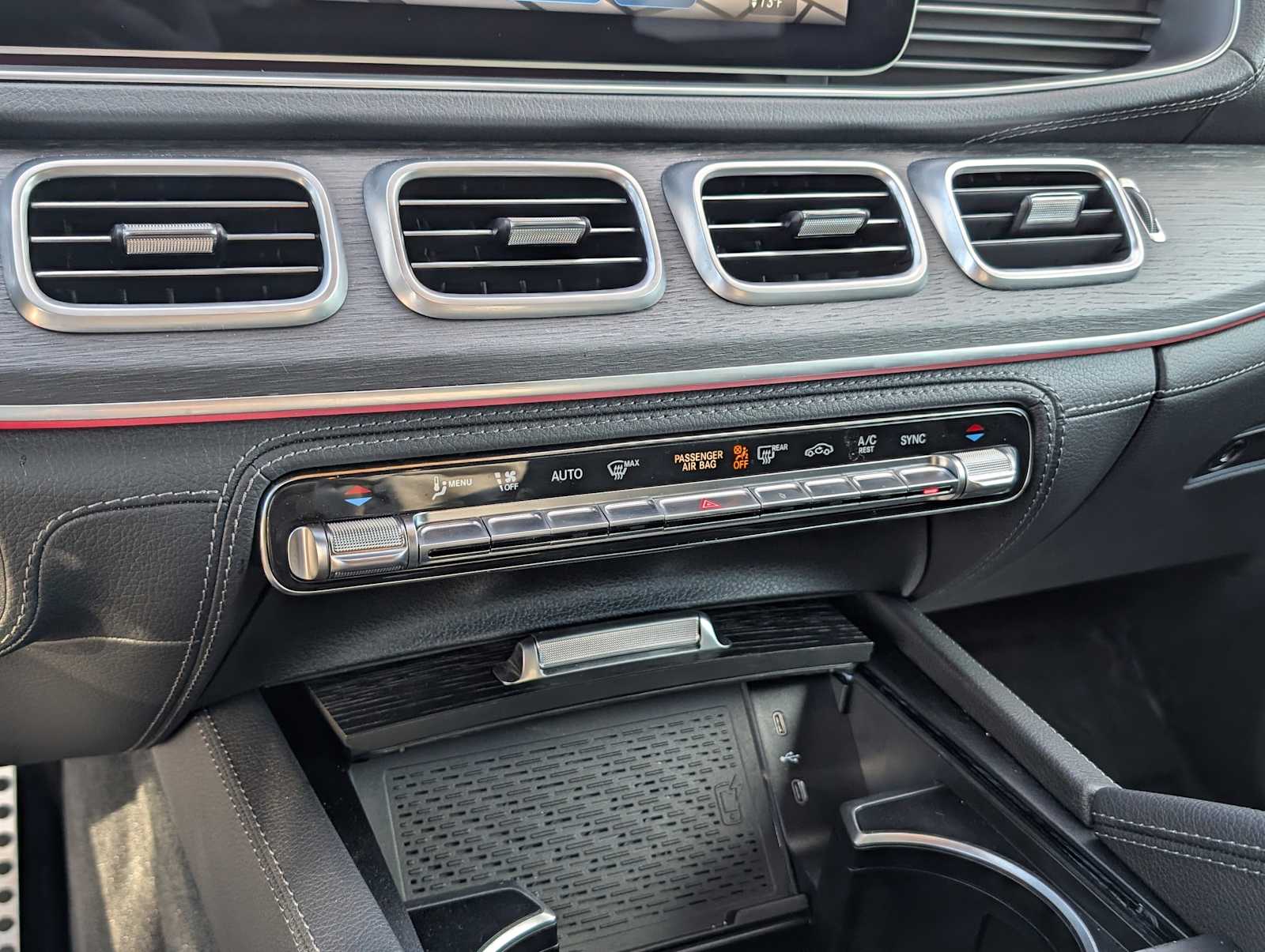 Thumbnail: 2025 Mercedes-Benz GLS - 15