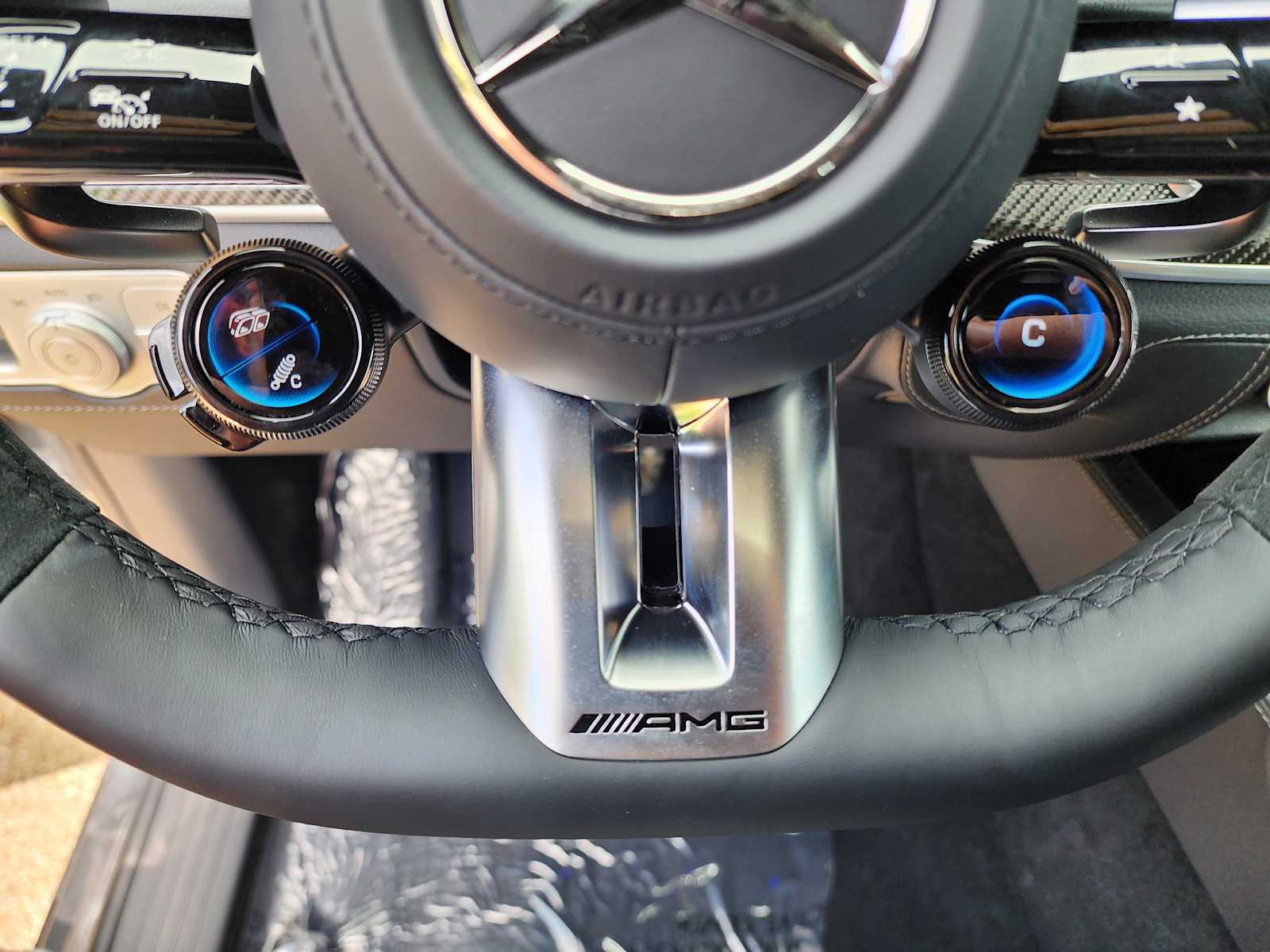 Thumbnail: 2025 Mercedes-Benz GLE - 7