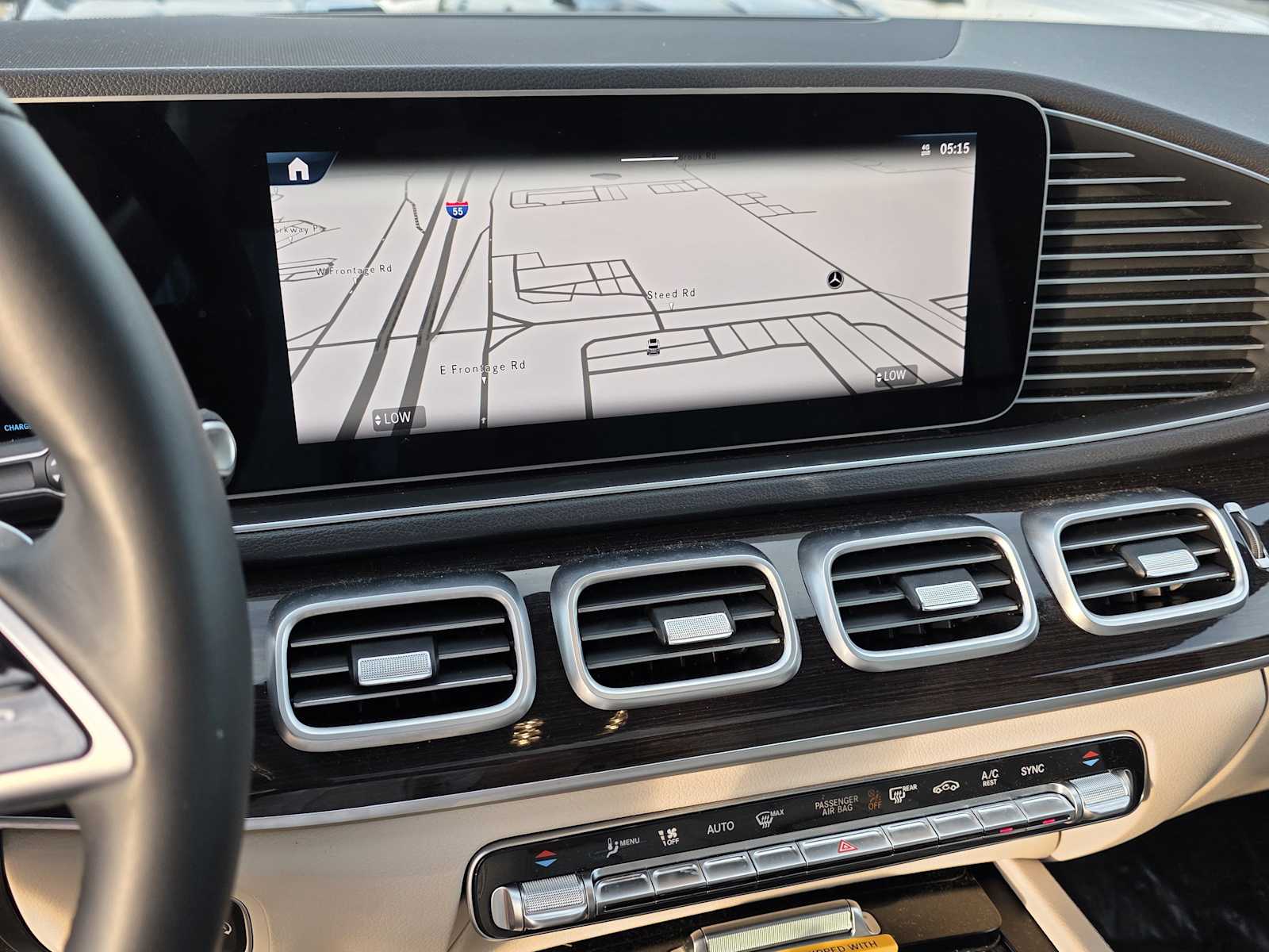 Thumbnail: 2025 Mercedes-Benz GLE - 9