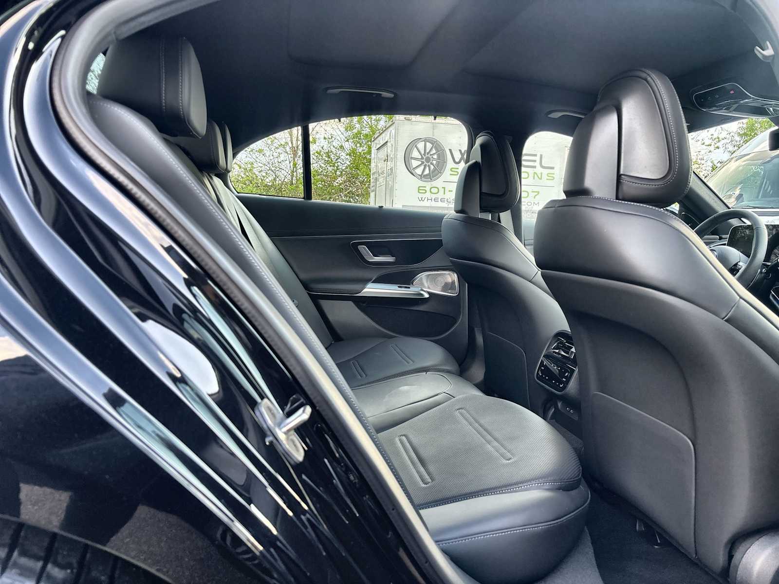 Thumbnail: 2026 Mercedes-Benz E-Class - 19