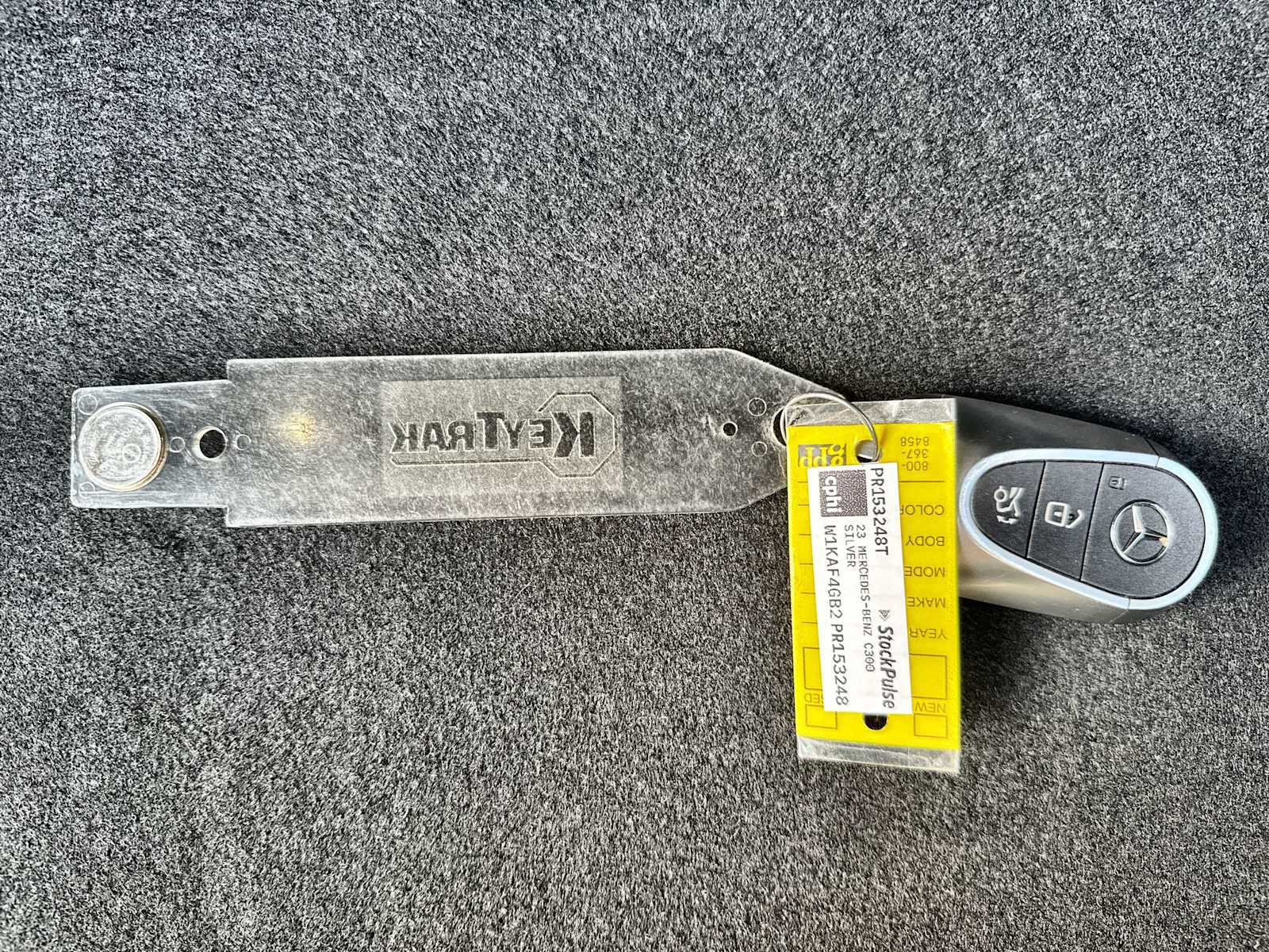 Thumbnail: 2023 Mercedes-Benz C-Class - 26