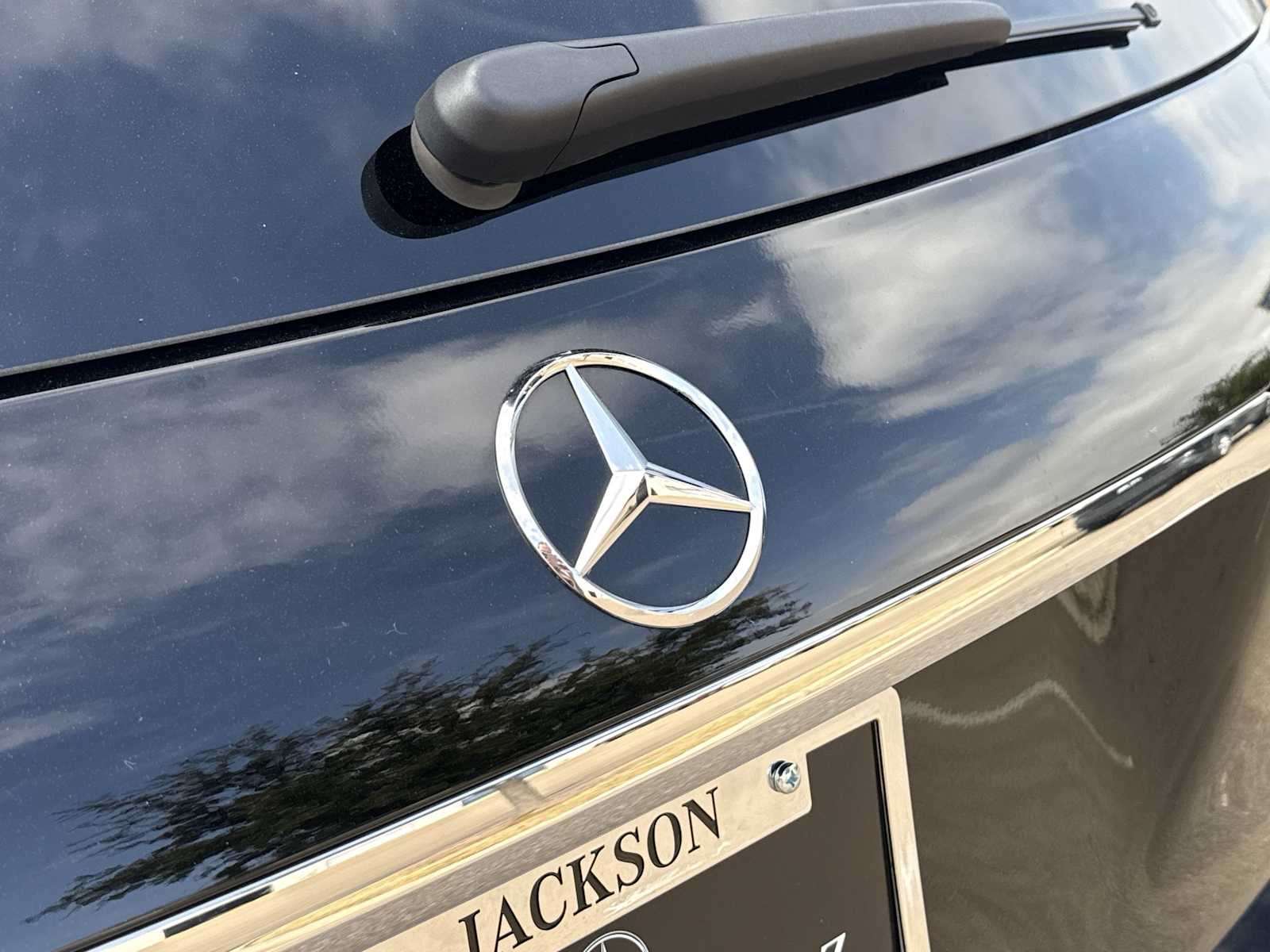 Thumbnail: 2026 Mercedes-Benz GLE - 10