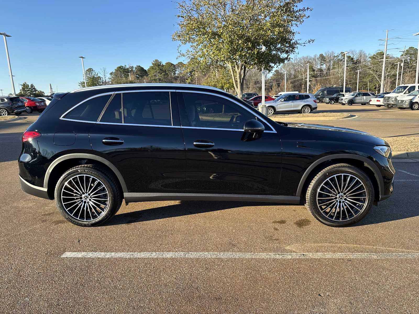 Thumbnail: 2026 Mercedes-Benz GLC - 7