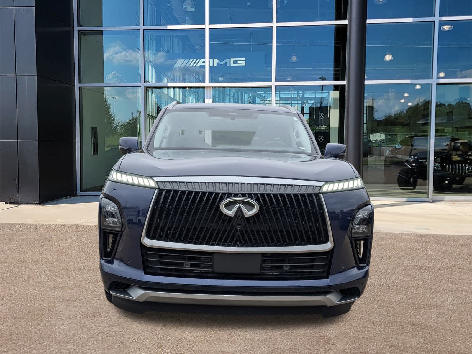 Thumbnail: 2025 INFINITI QX80 - 2