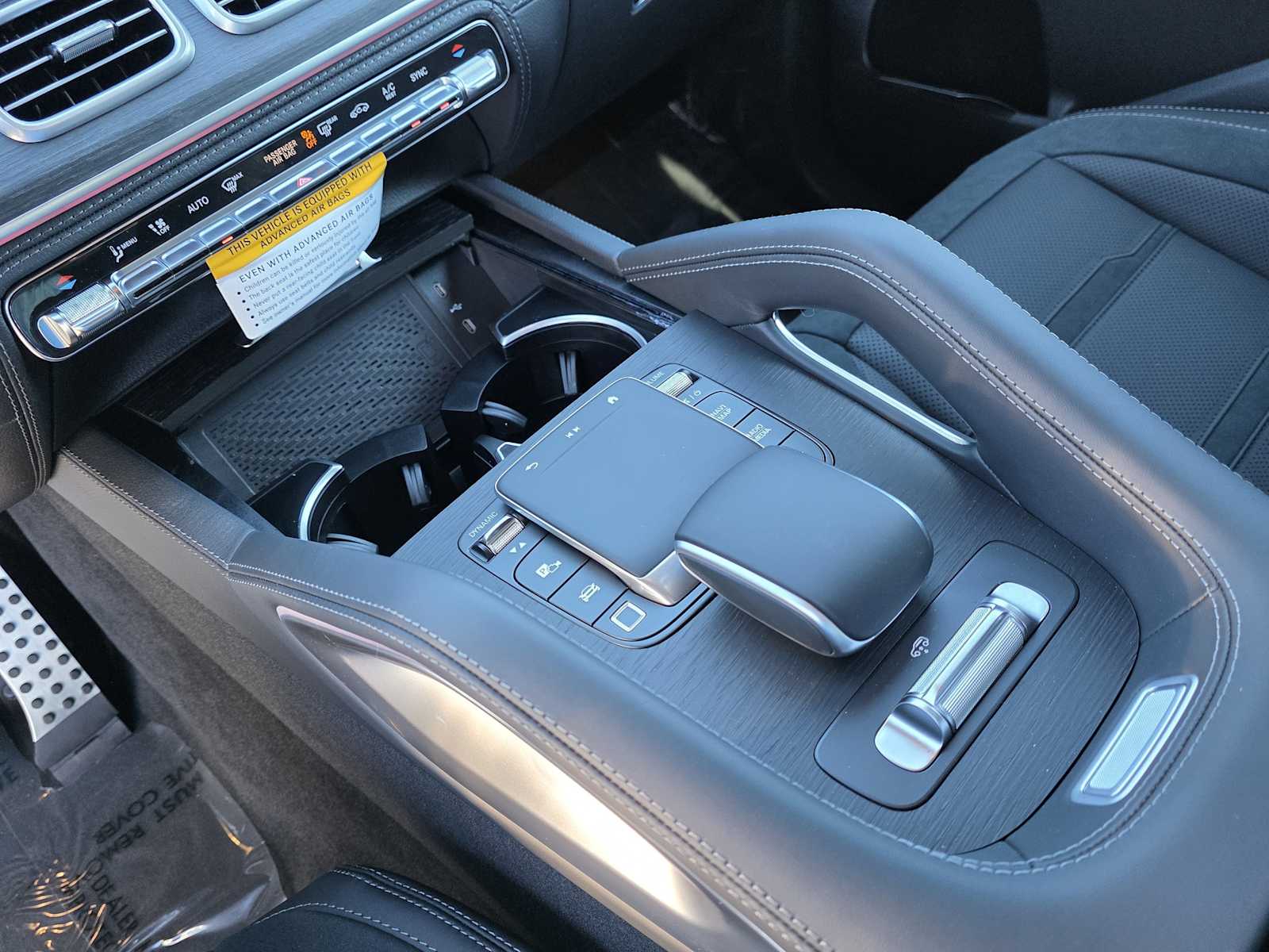 Thumbnail: 2026 Mercedes-Benz GLE - 22