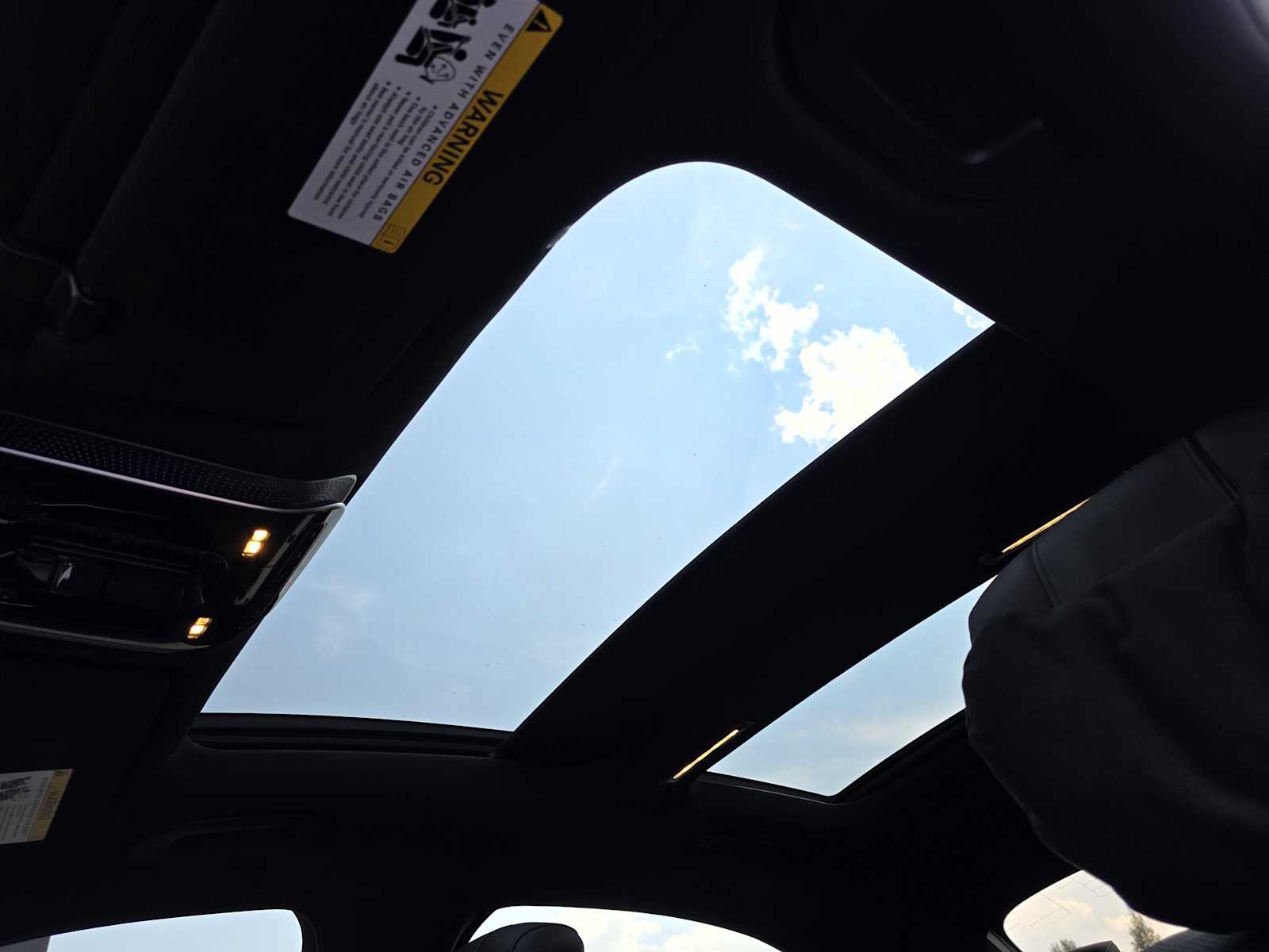 Thumbnail: 2025 Mercedes-Benz S-Class - 11