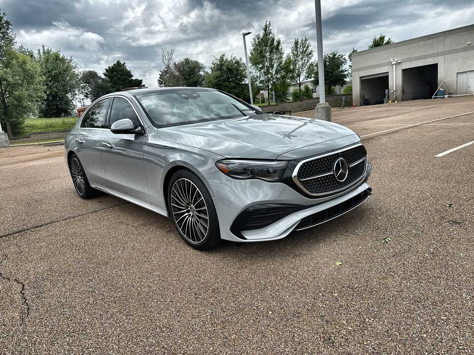Thumbnail: 2026 Mercedes-Benz E-Class - 11